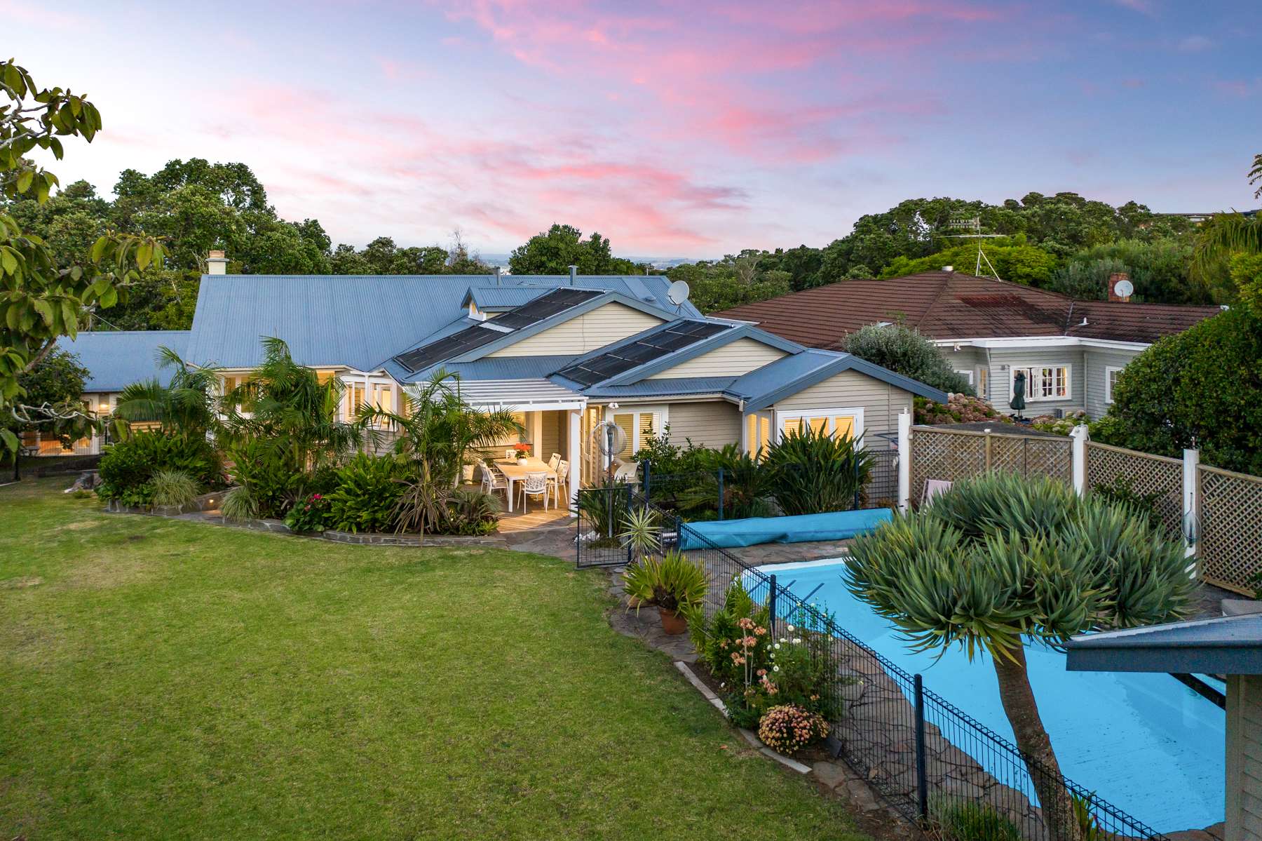 51 Maungakiekie Avenue photo 0