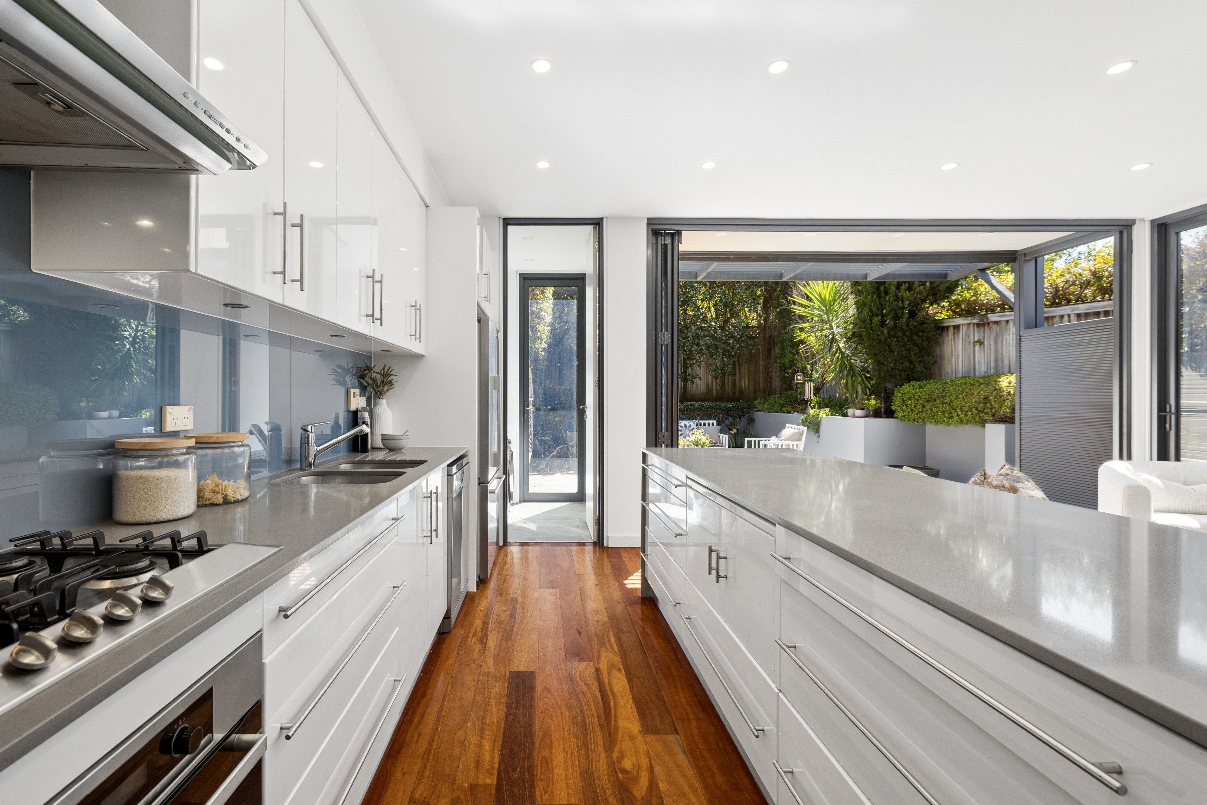 16 Harrabrook Avenue — photo 3 of 20