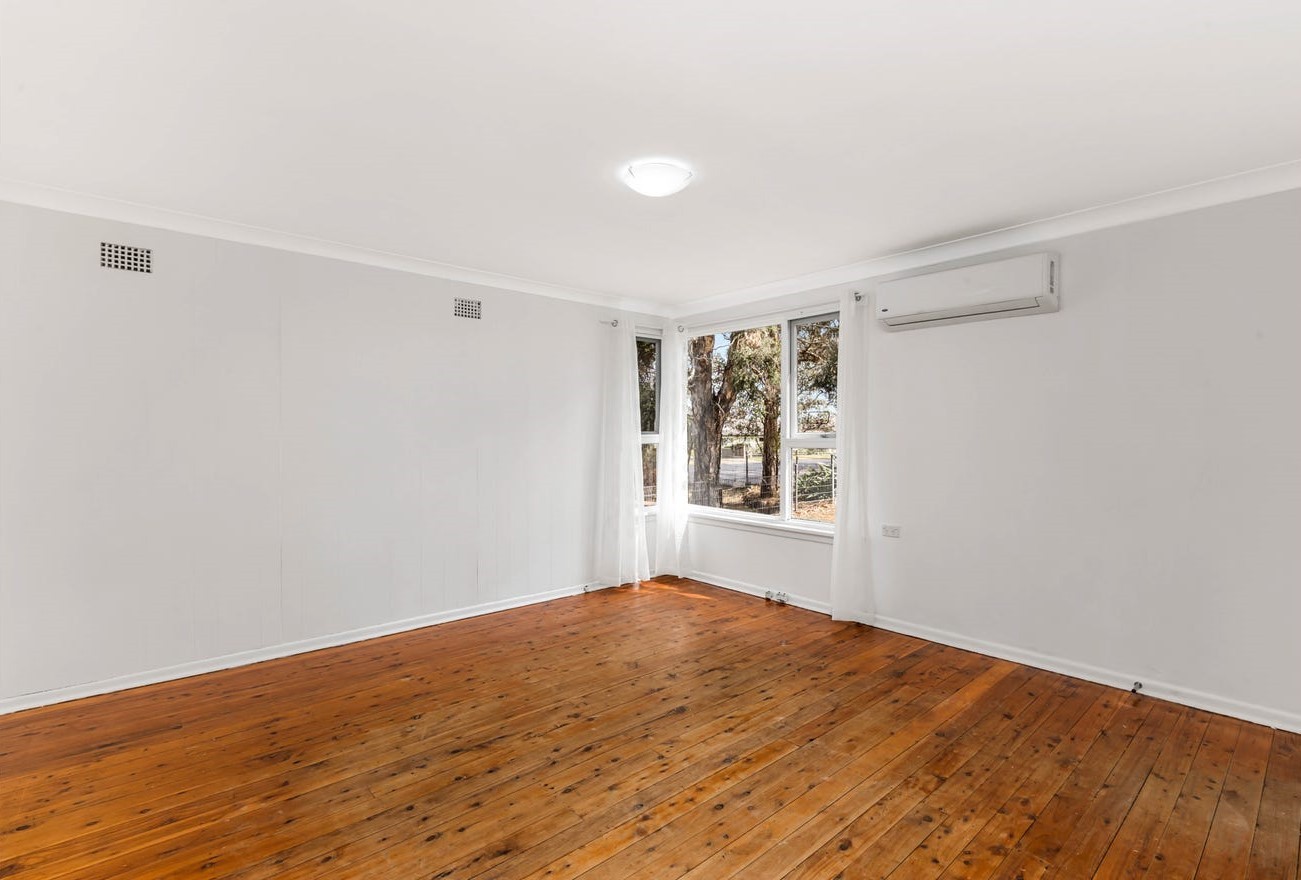 45 Luzon Avenue, Lethbridge Park, NSW 2770