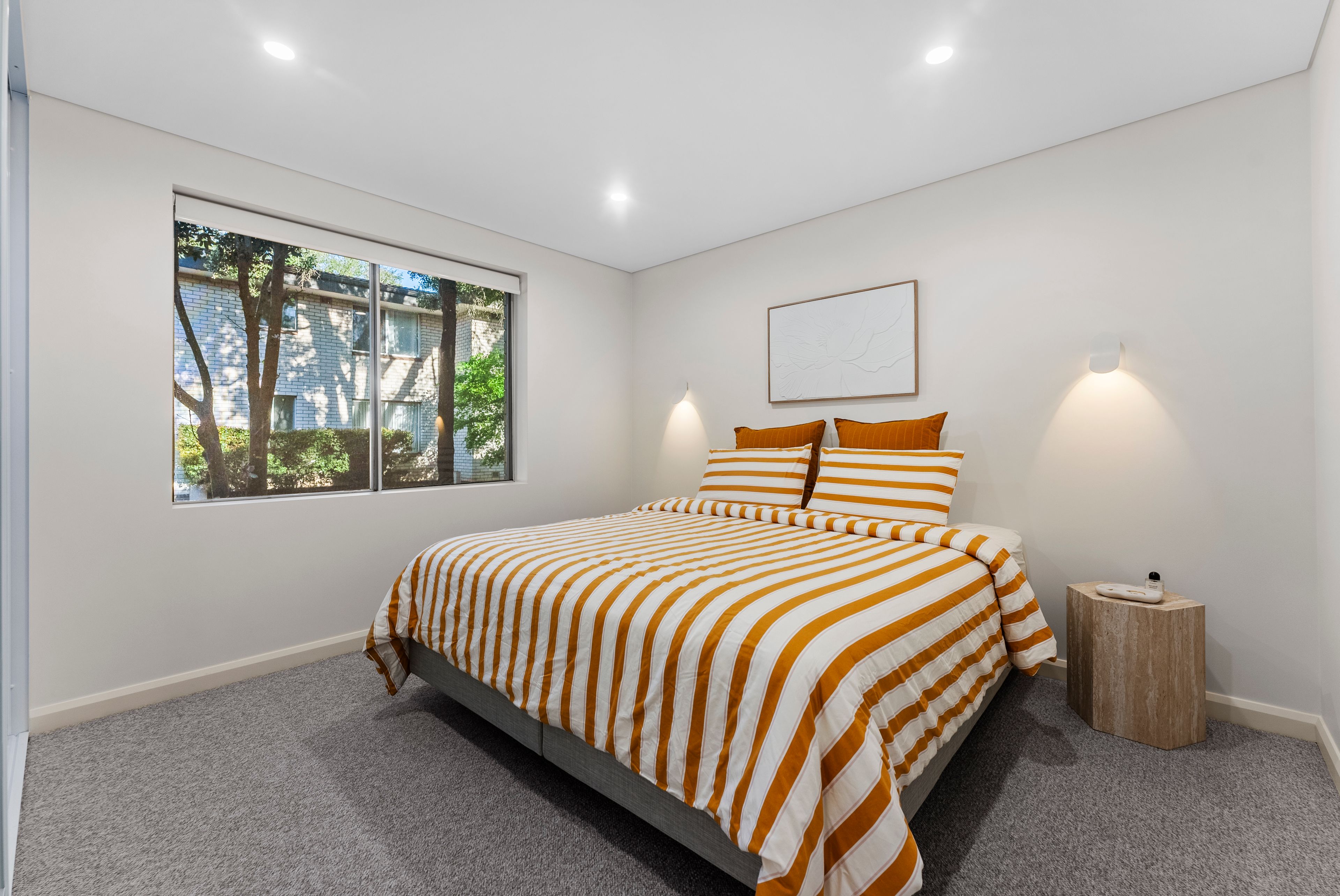 3/2 Corby Avenue — photo 15 of 20