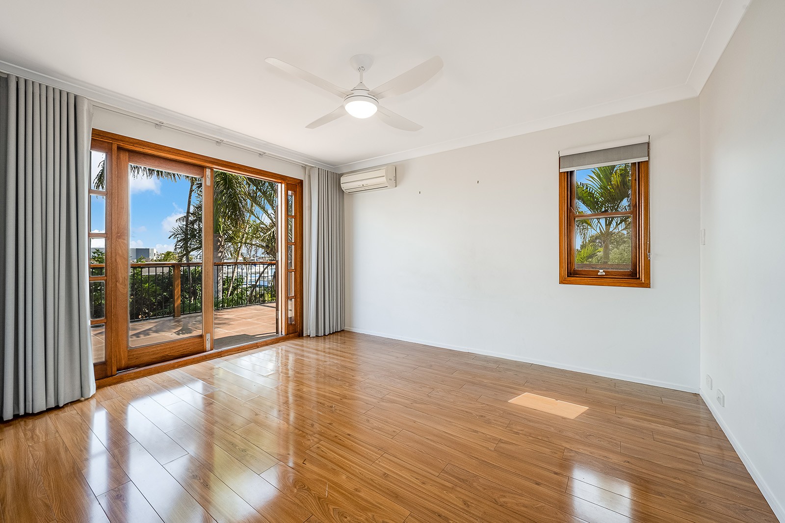 1 Courageous Court, Newport, QLD 4020