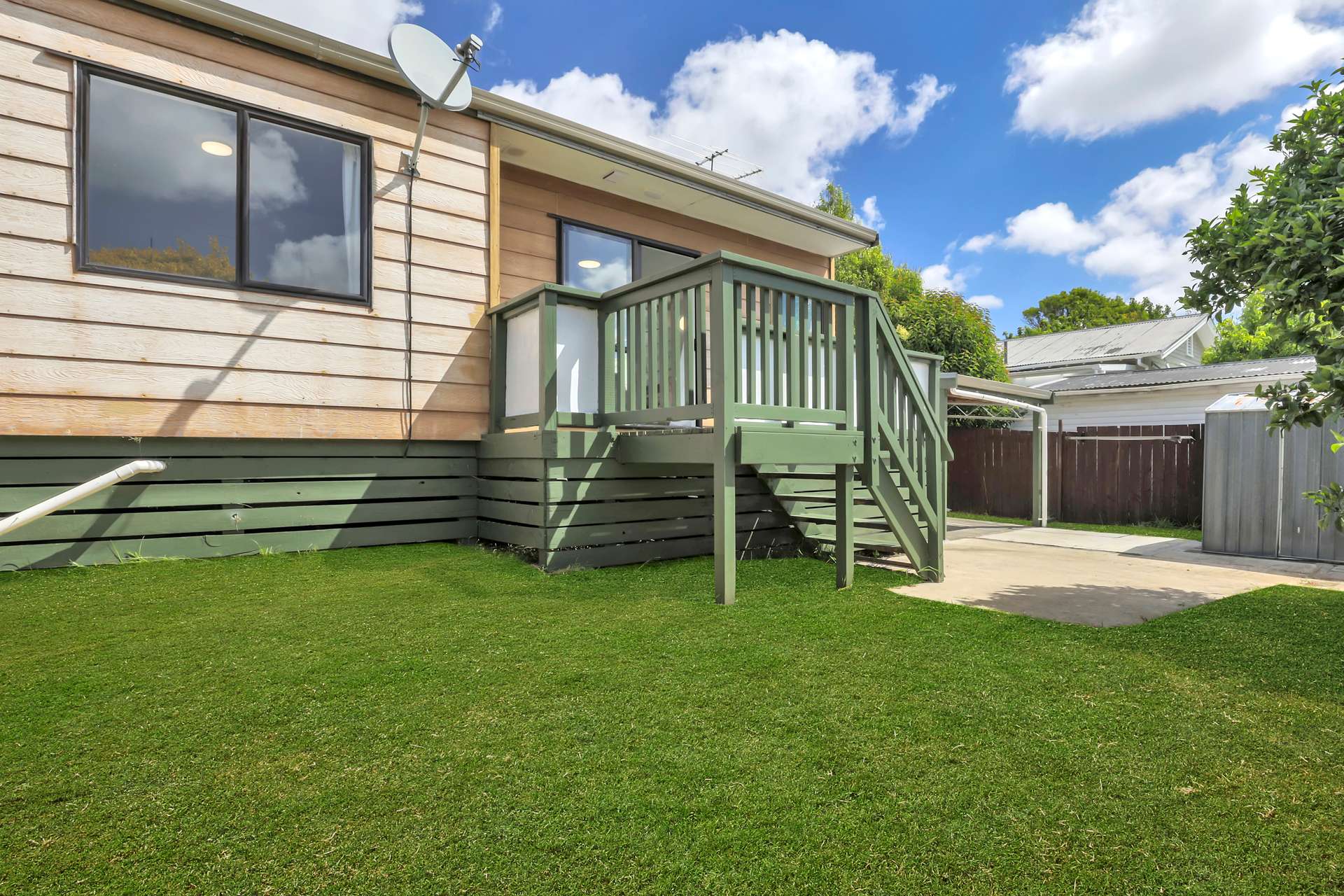 15a View Road photo 3