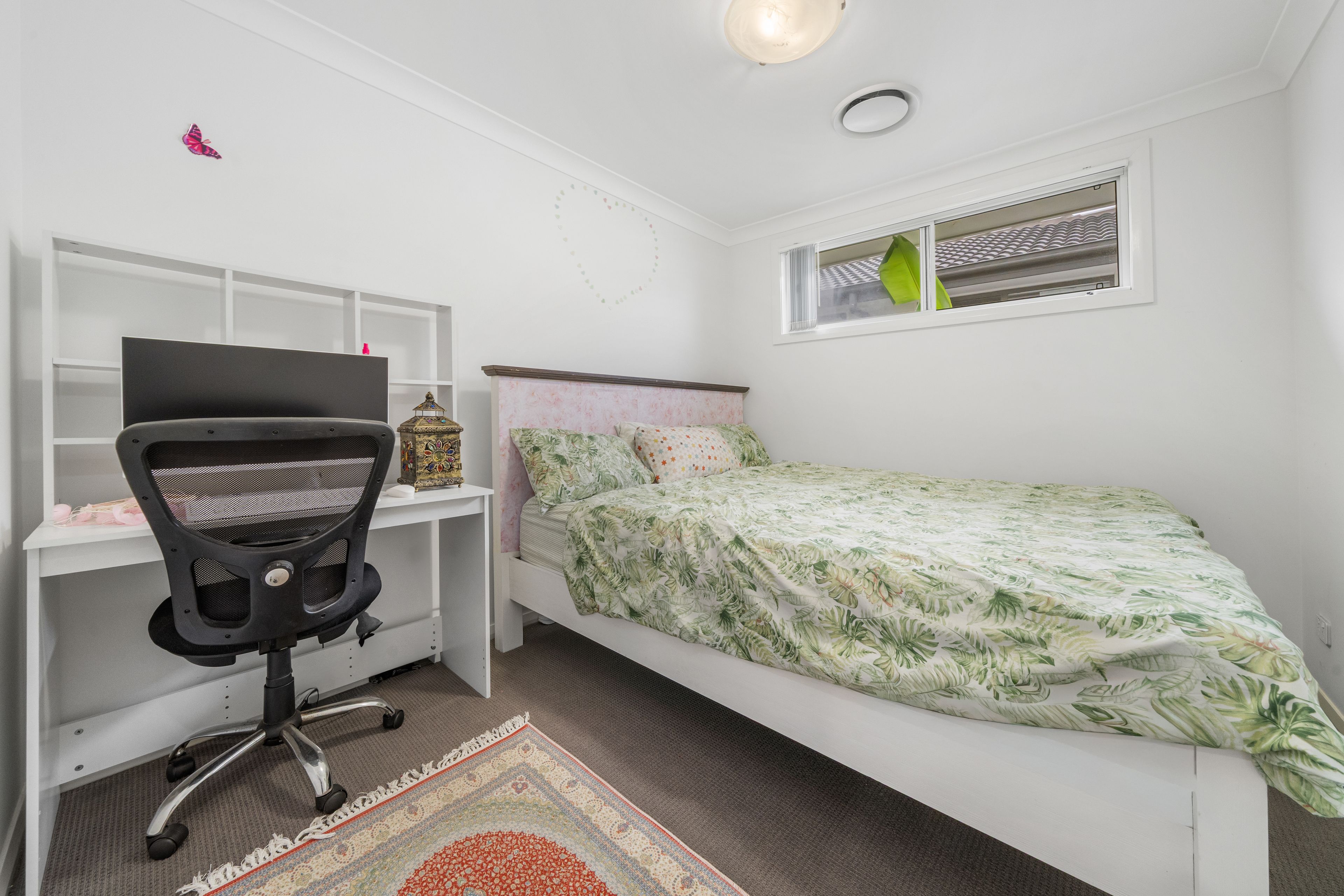 27 Ray Simpson Avenue — photo 8 of 14