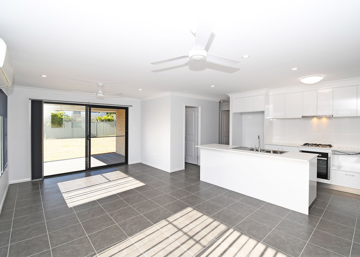 56 Augustus Boulevard, Urraween, QLD 4655