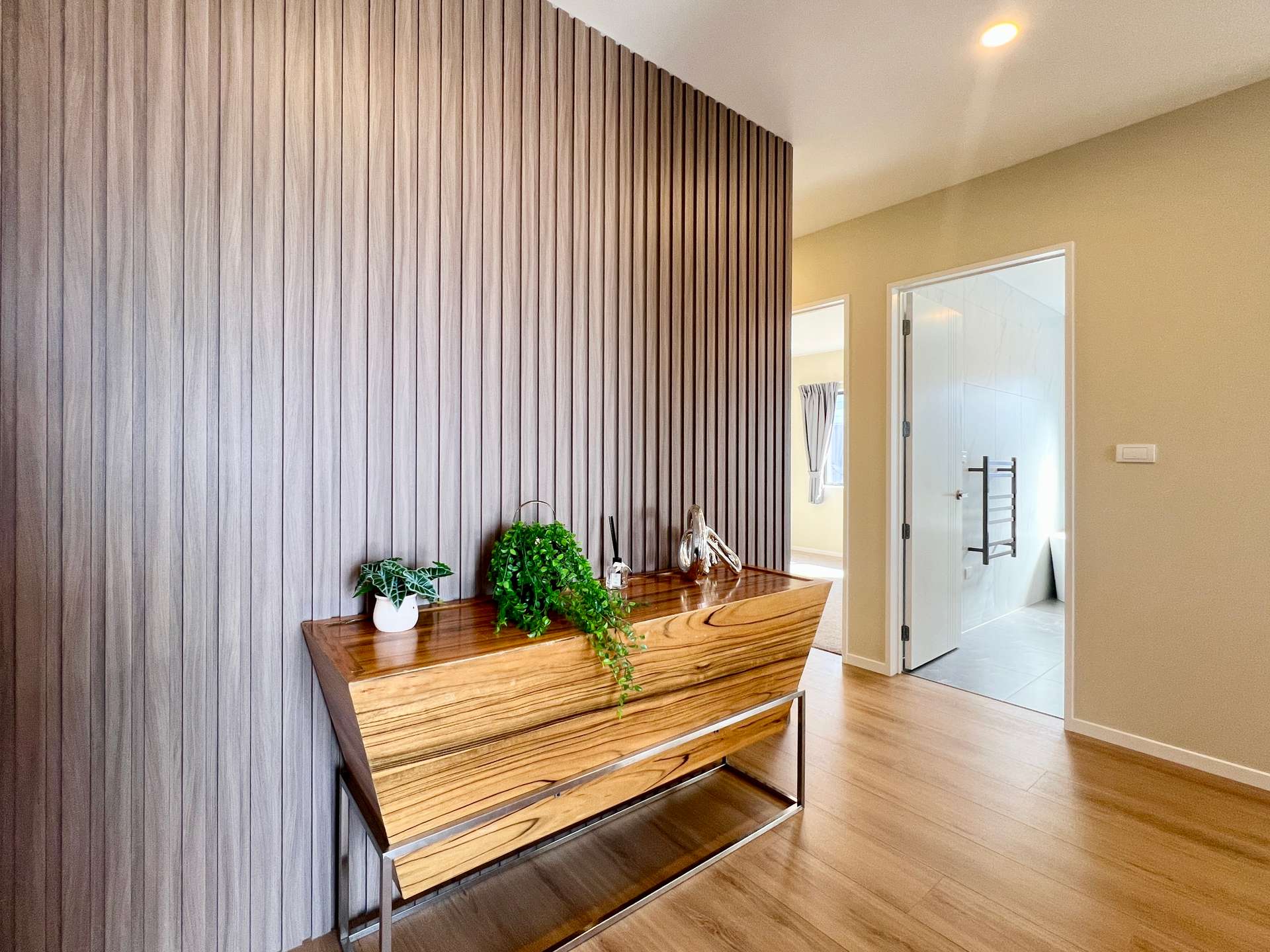 60 Tipu Crescent photo 3
