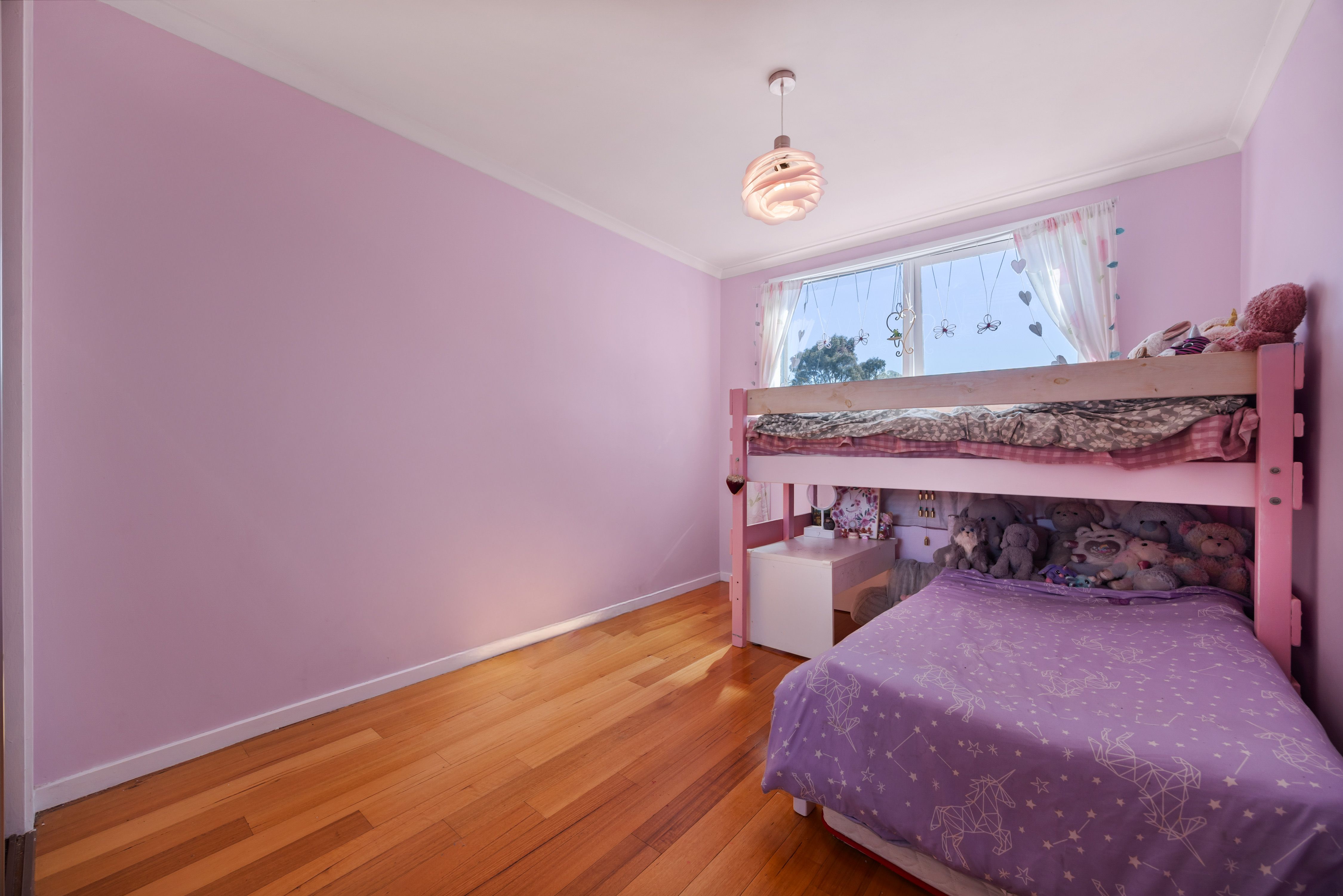 2 Tennyson Court — photo 9 of 21