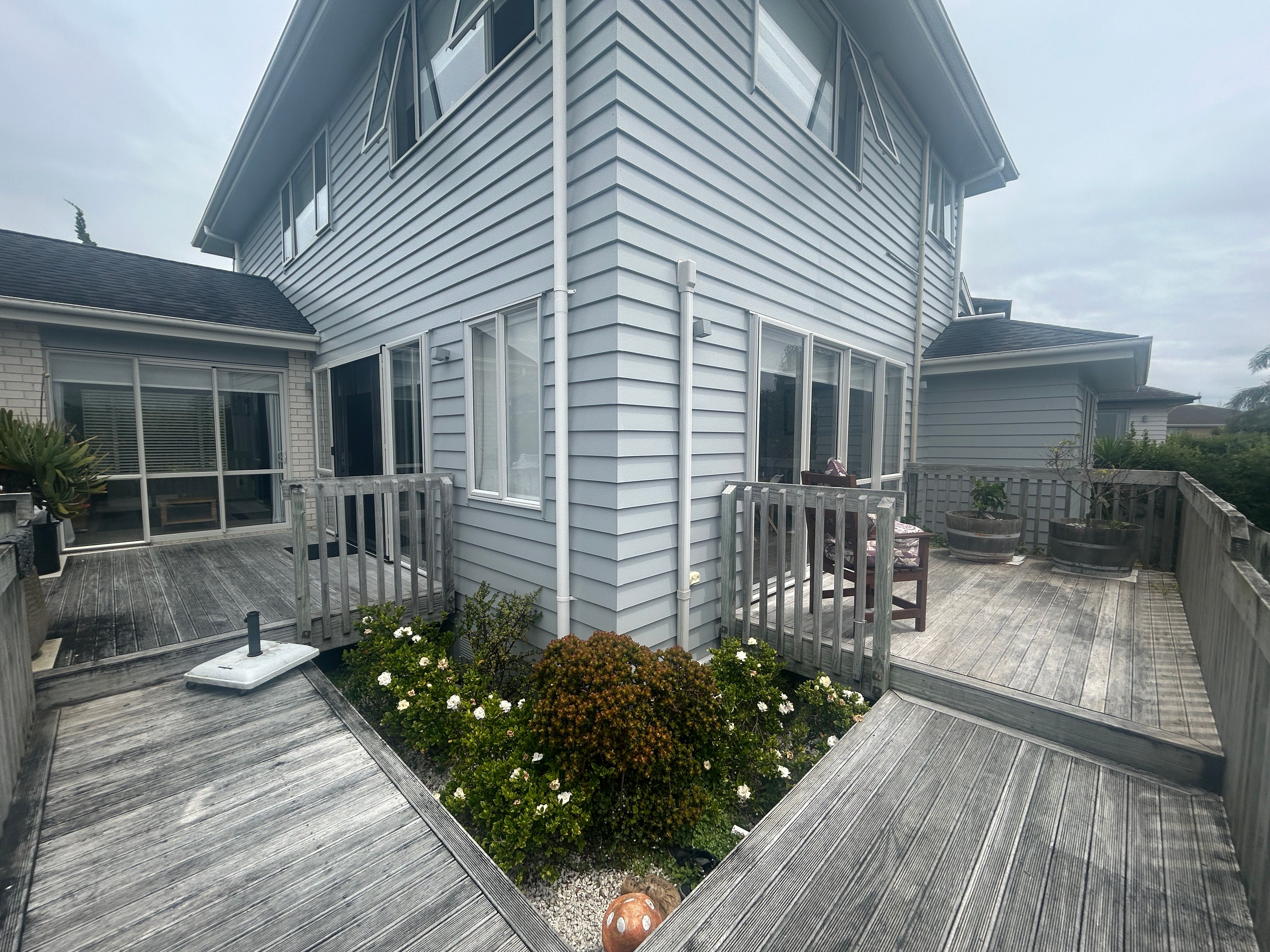 6 Vera Court, Millwater, Rodney