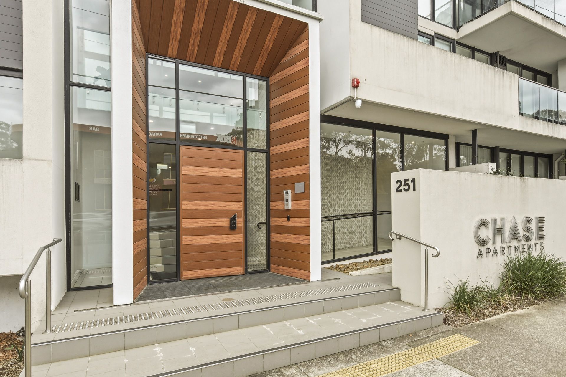 211/251 Canterbury Road, Forest Hill, VIC 3131