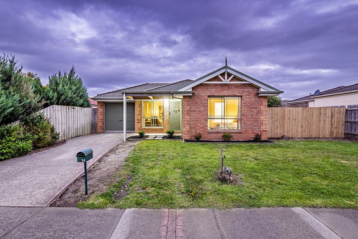 14 Middleham Close, Cranbourne West VIC 3977
