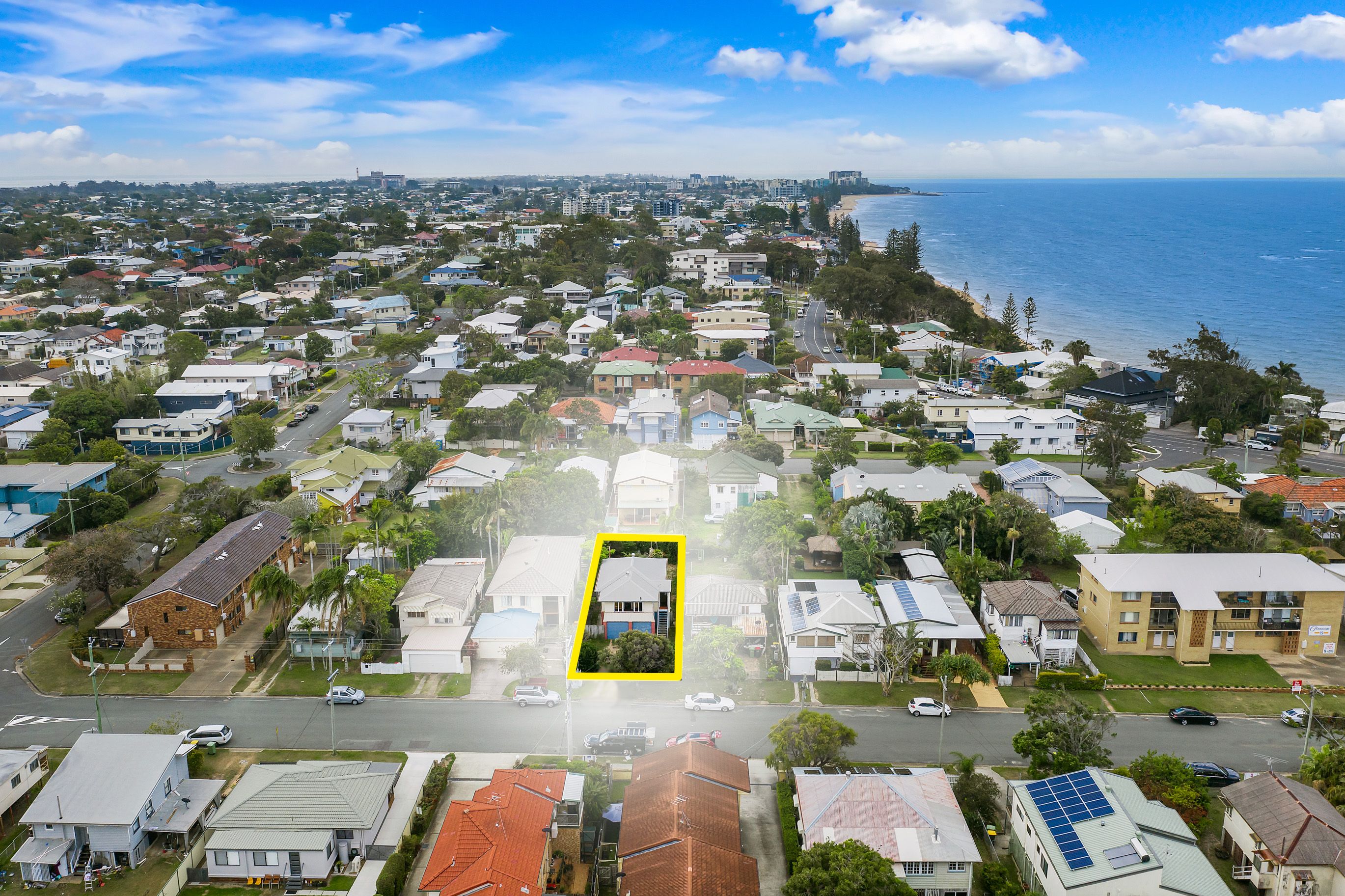 18 Ellen Street, Woody Point, QLD 4019