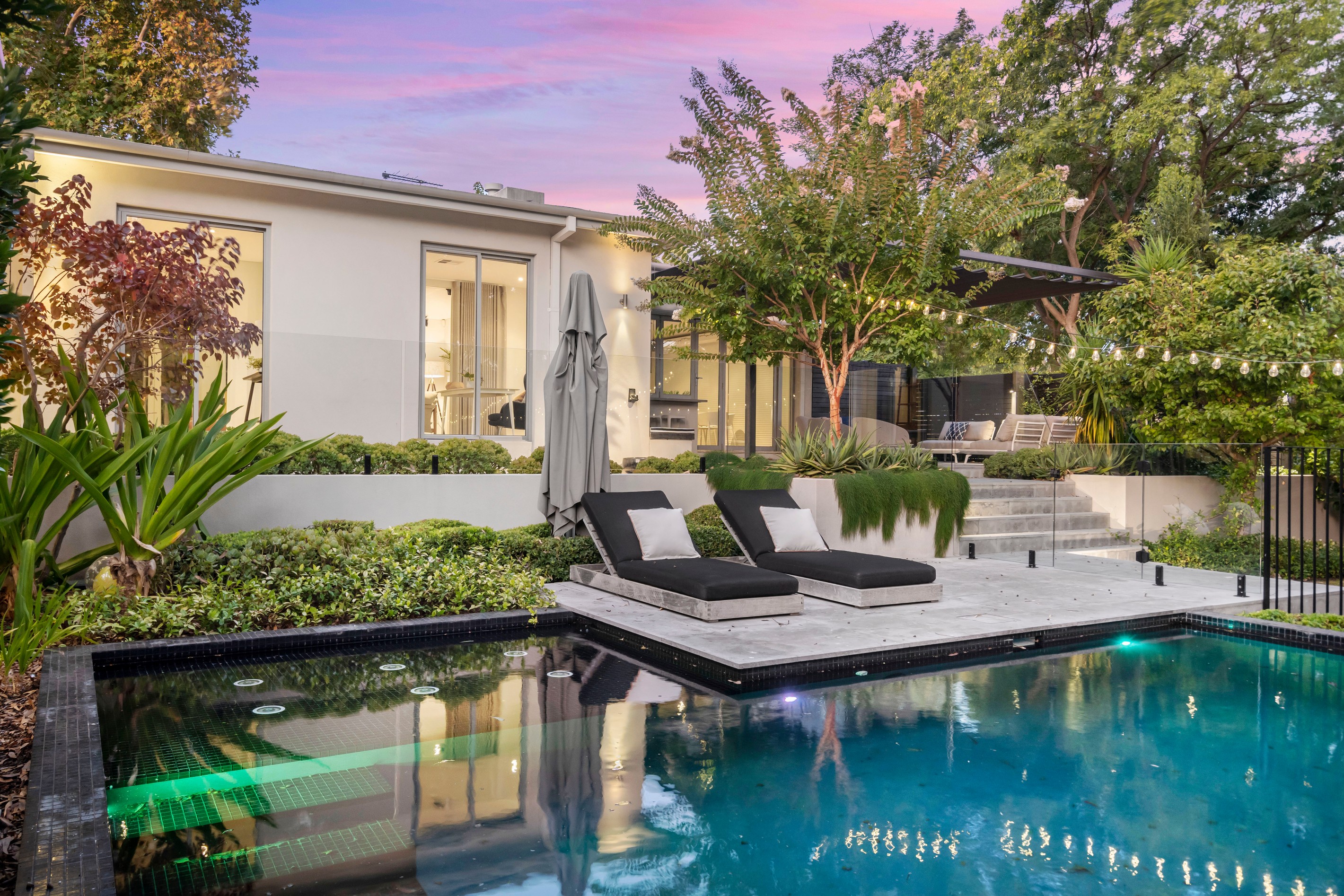 38 Glengariff Drive, Floreat, WA 6014