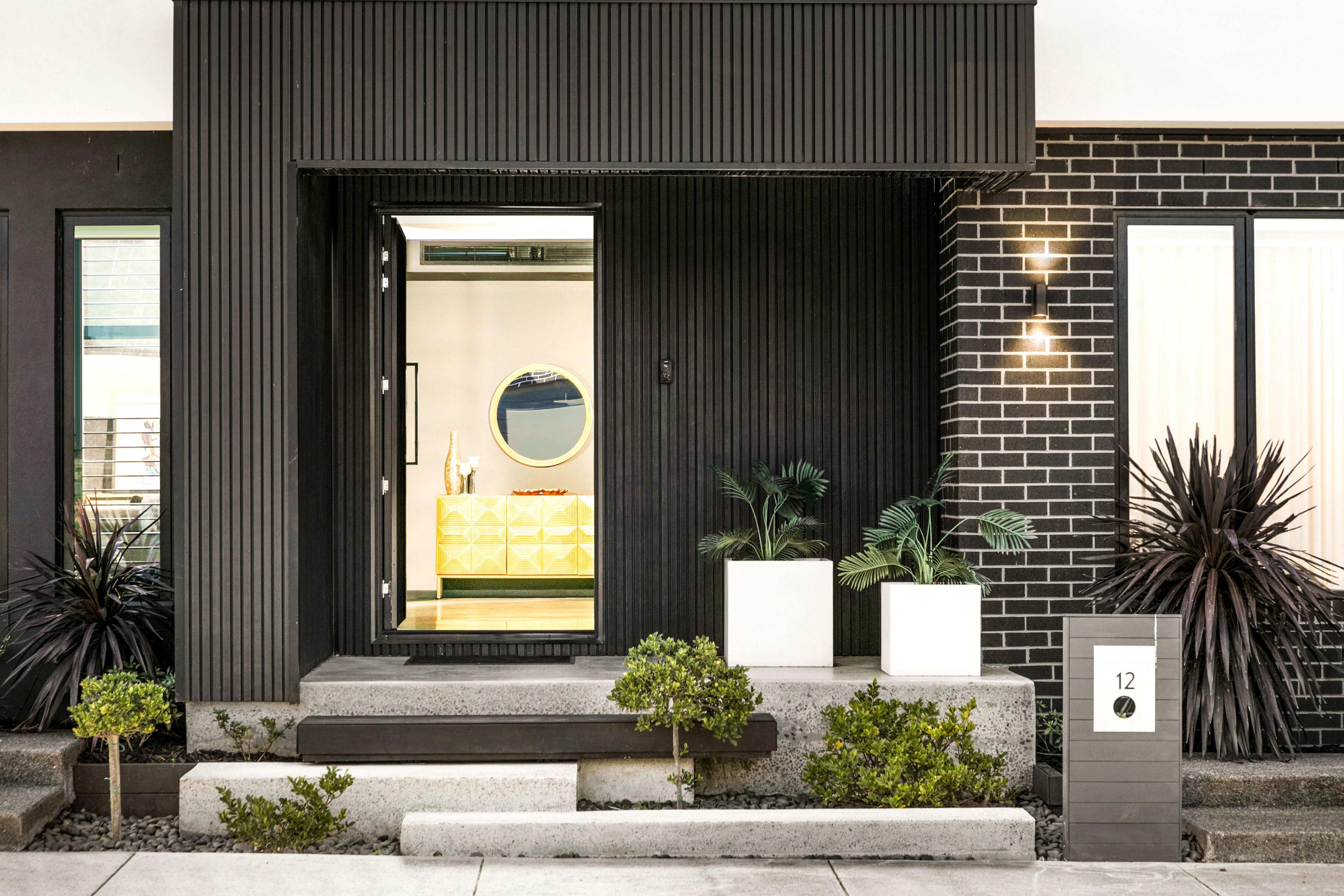 12 Myoora Crescent, Greenvale, VIC 3059