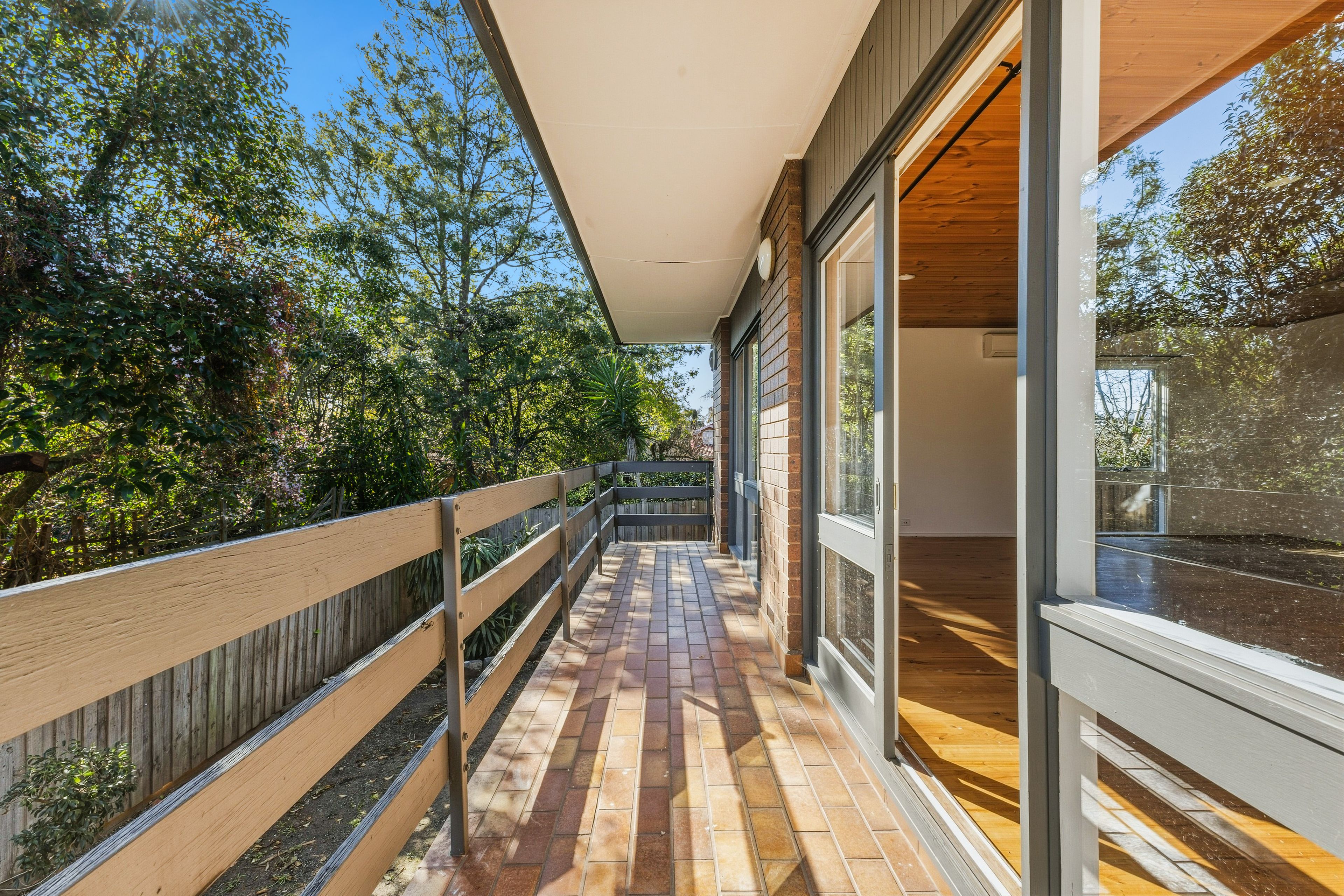 11 Newton Grove — photo 12 of 18