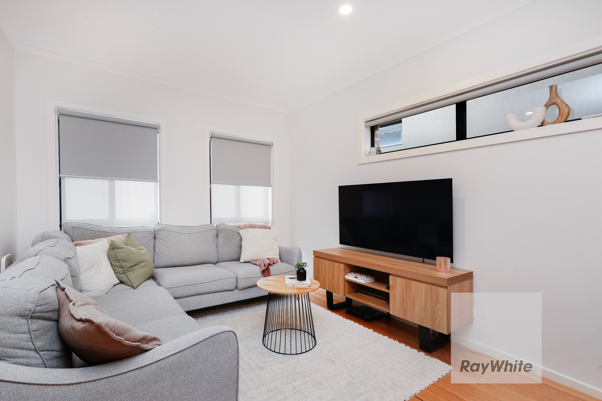 2/4 Remo Place, Tullamarine, VIC 3043