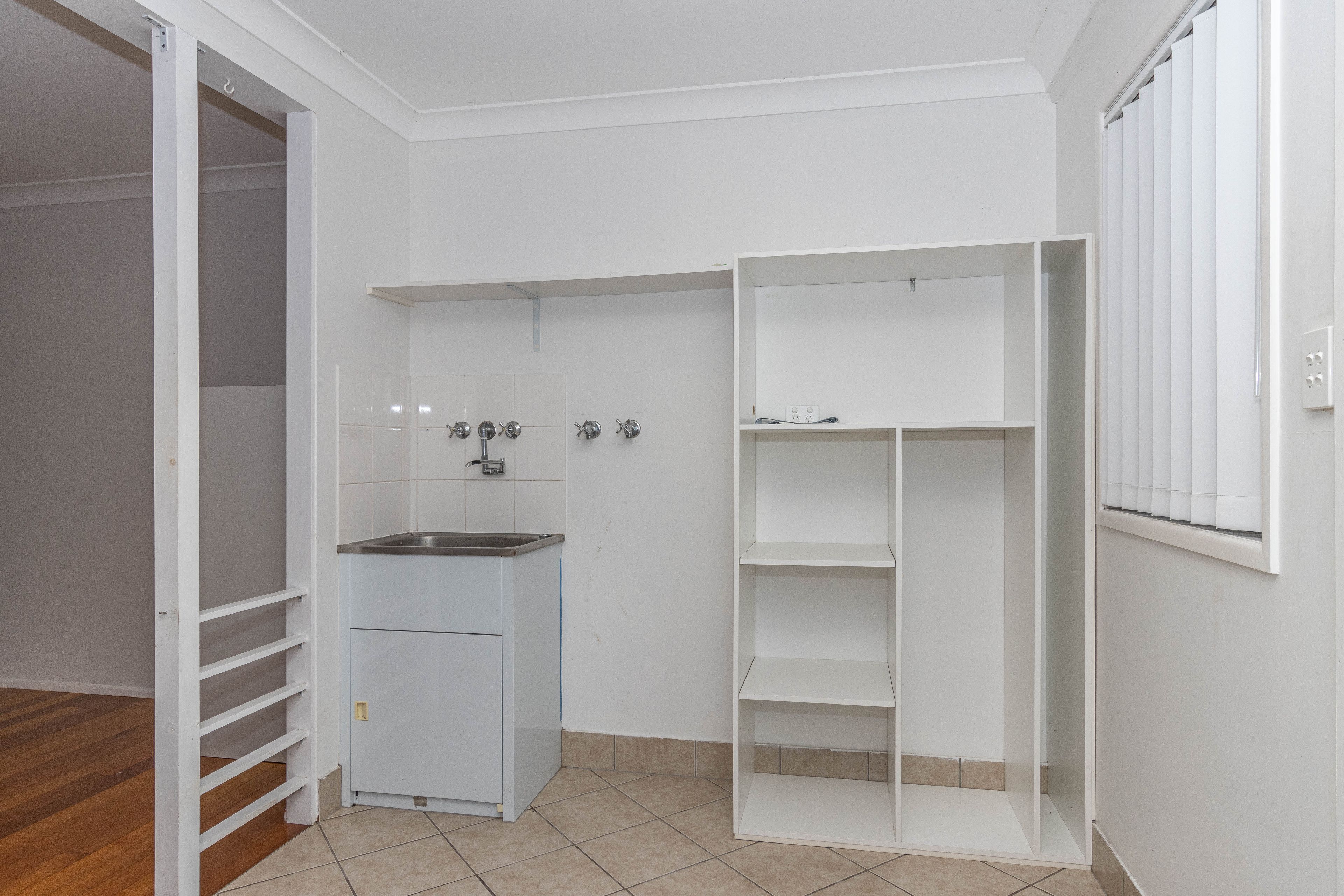 9 Gibbs Street — photo 4 of 22