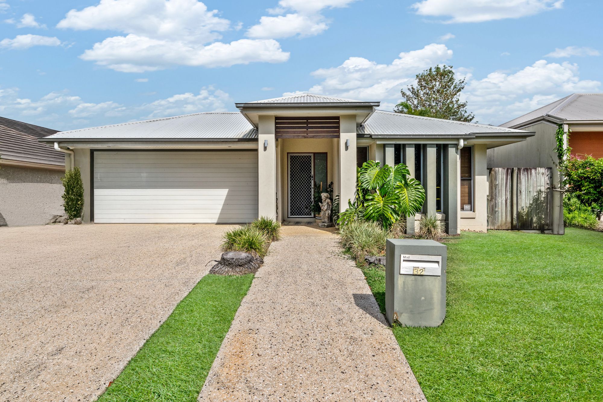 32 Woodgrove Boulevard, Beerwah QLD 4519