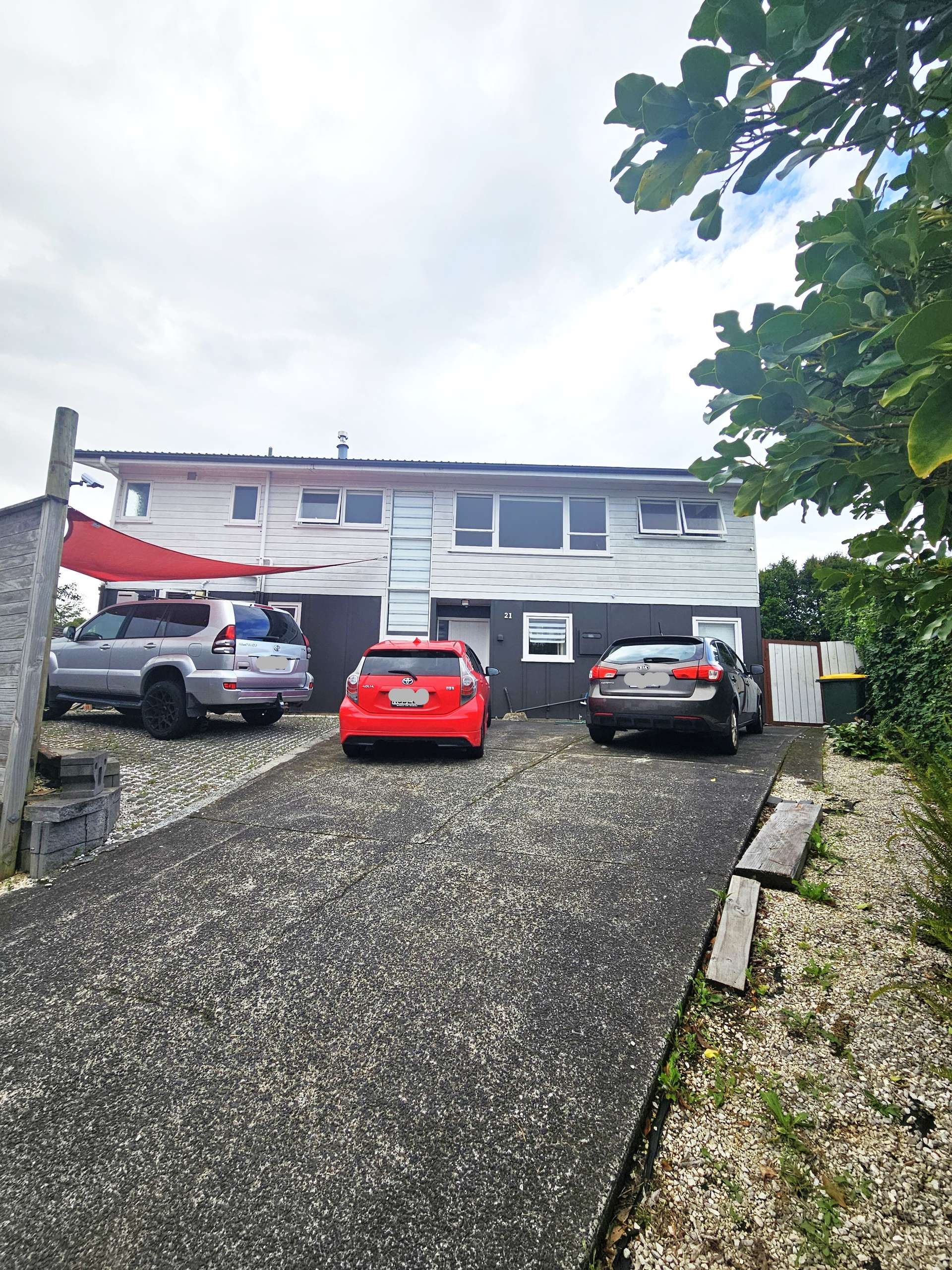 21 Edgeworth Road photo 0