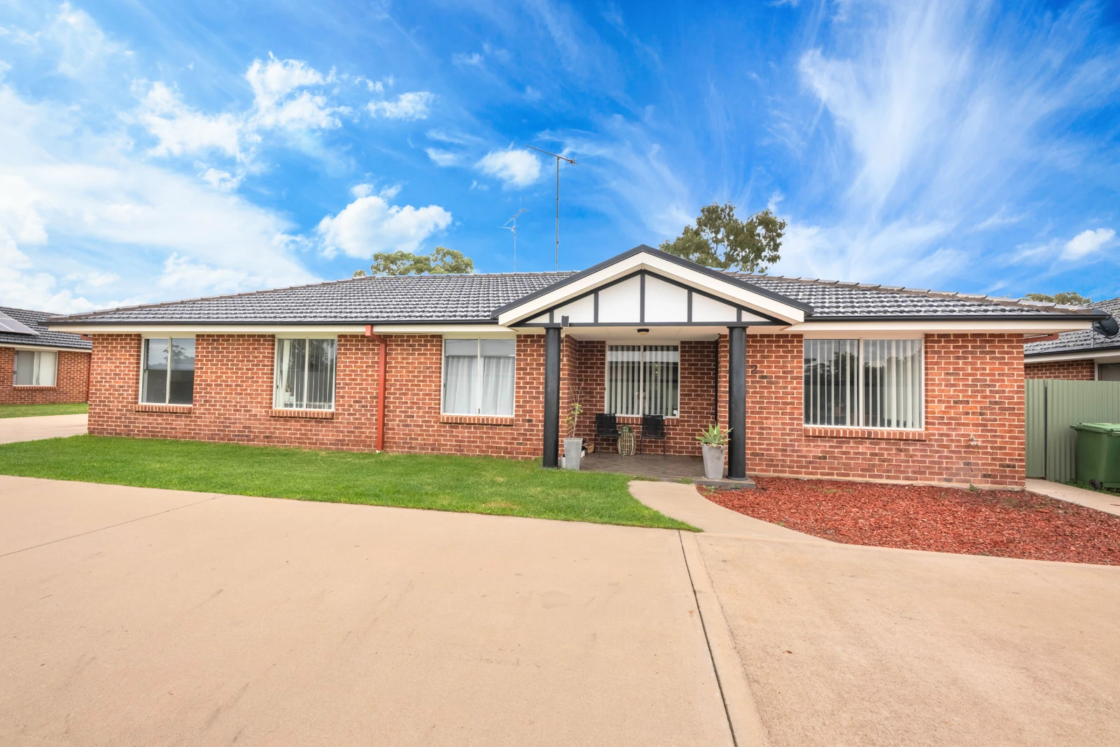2/210 Neeld Street, Wyalong, NSW 2671