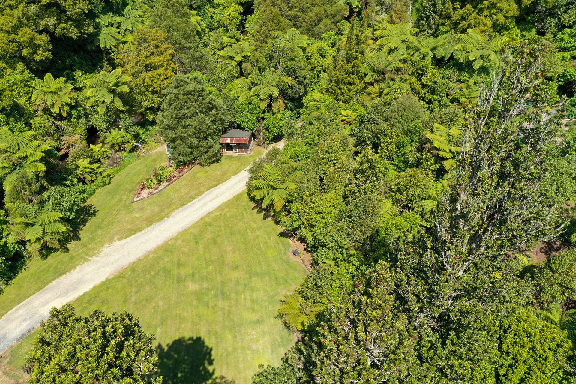 2350 Kawhia Road, SH31 photo 7