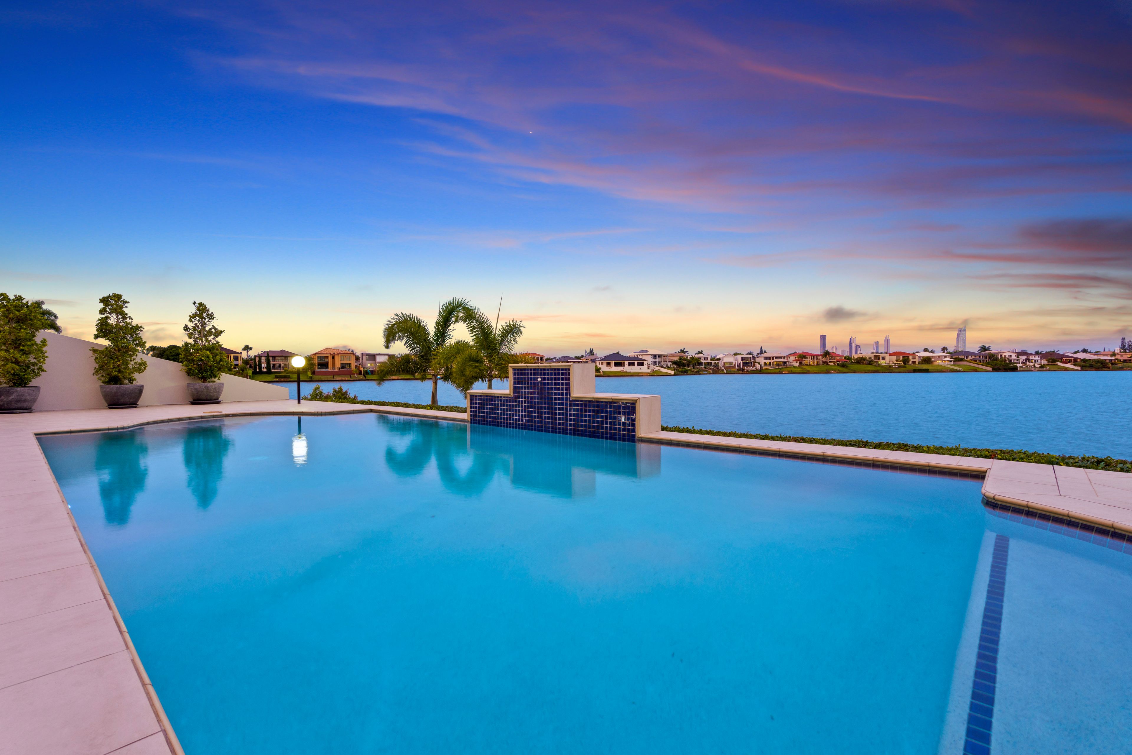94 Sir Bruce Small Boulevard, Benowa Waters, QLD 4217