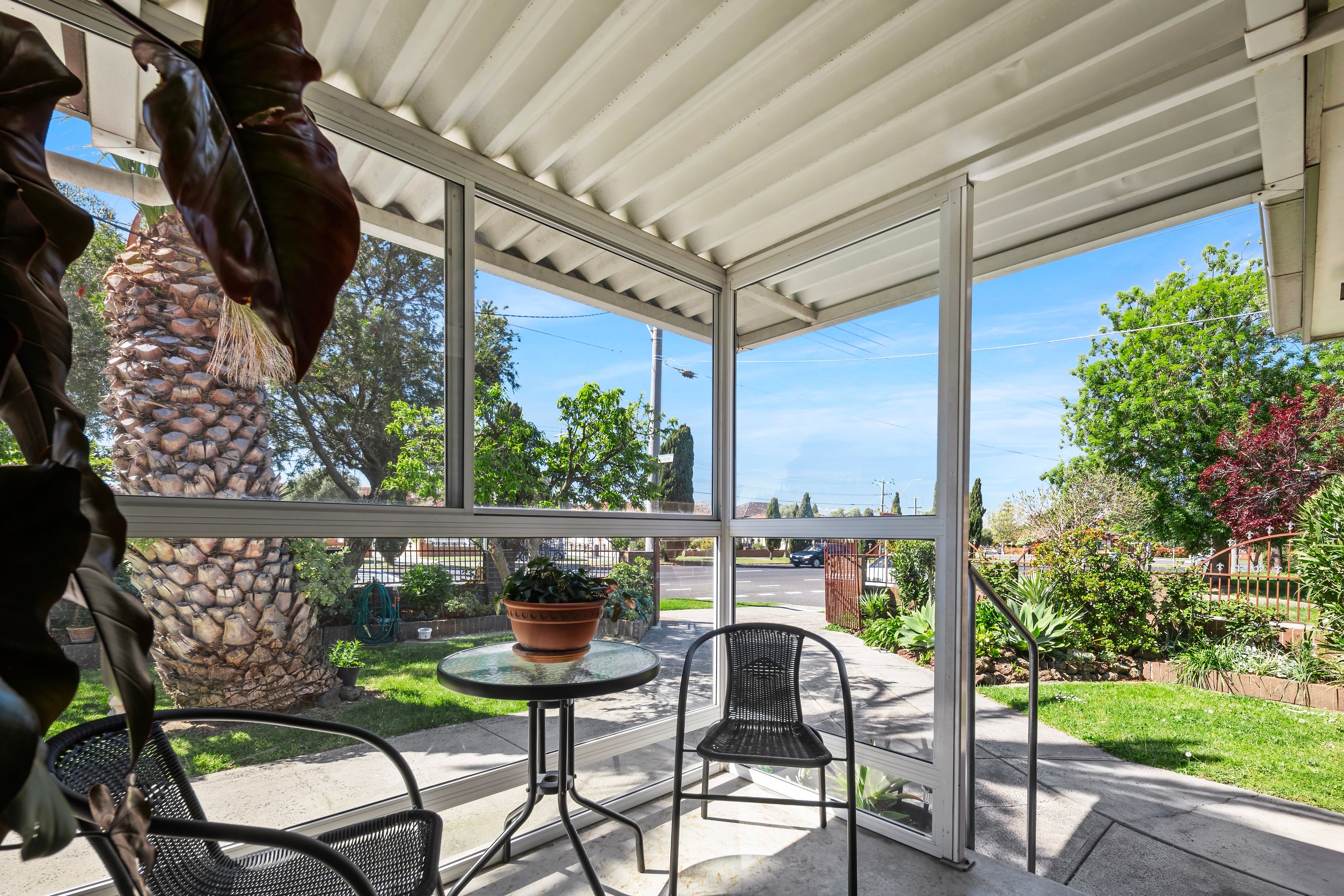 5 Barry Road, Thomastown, VIC 3074