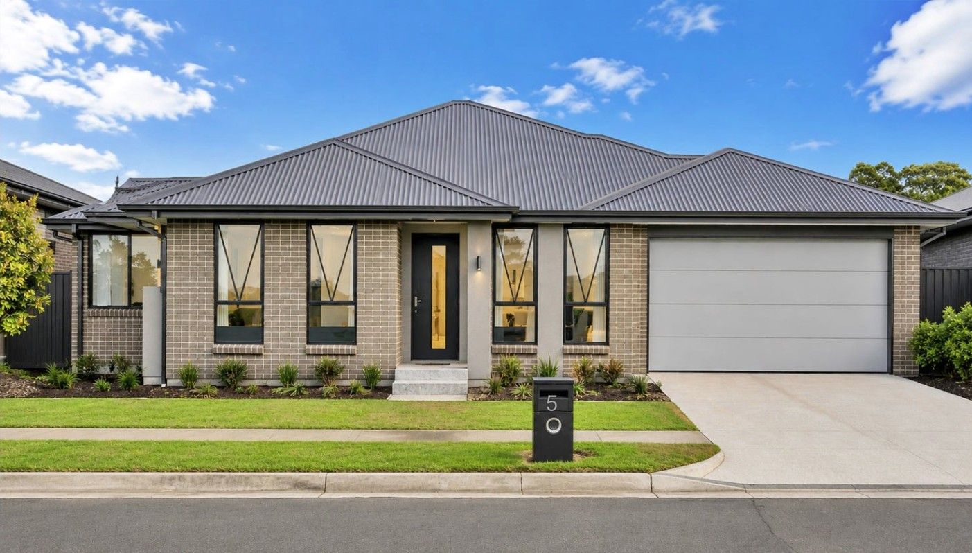 5 Fahey Crescent — photo from Ray White Beaumont Hills