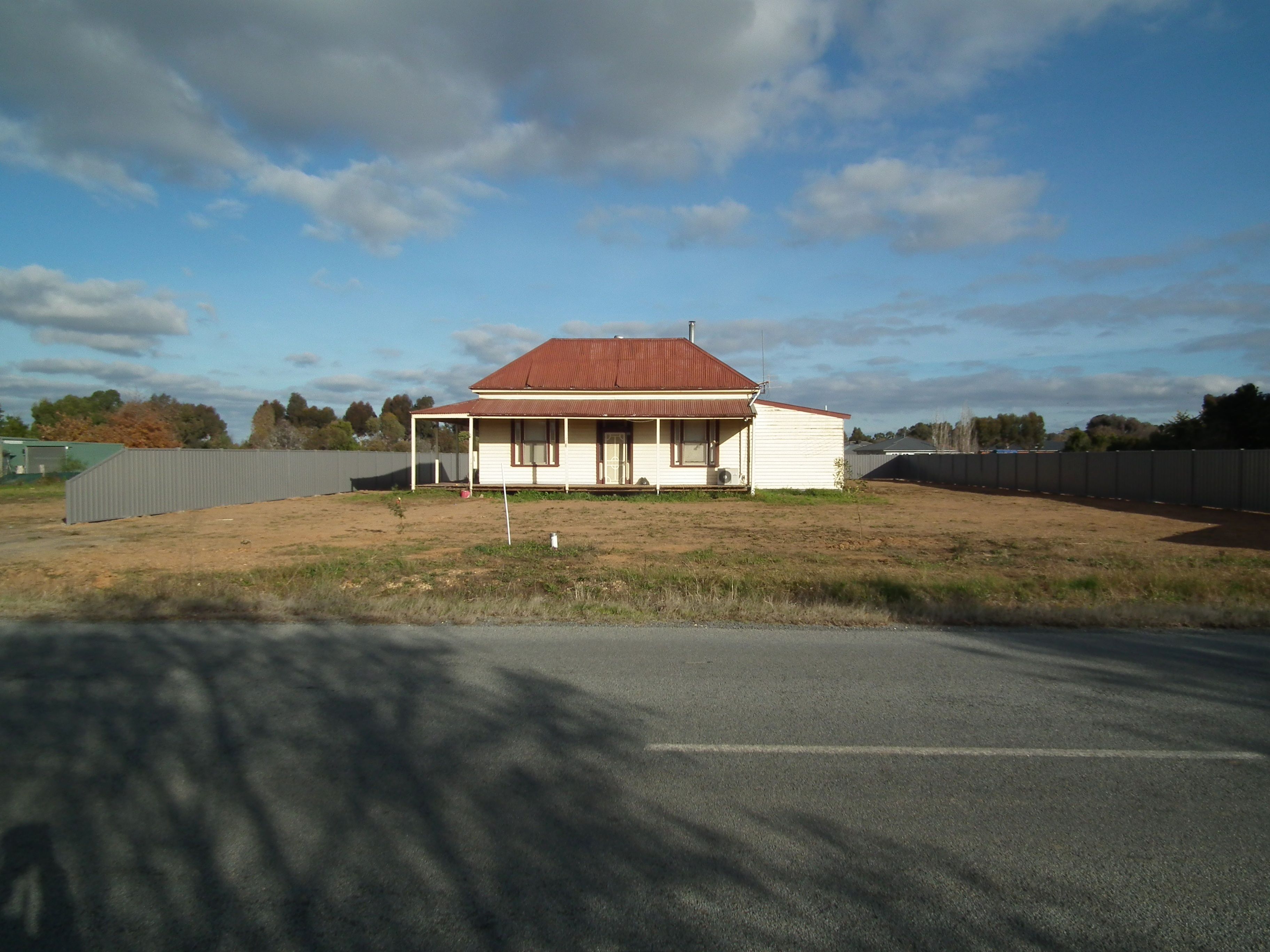 9 Racecourse Road, Nagambie, VIC 3608