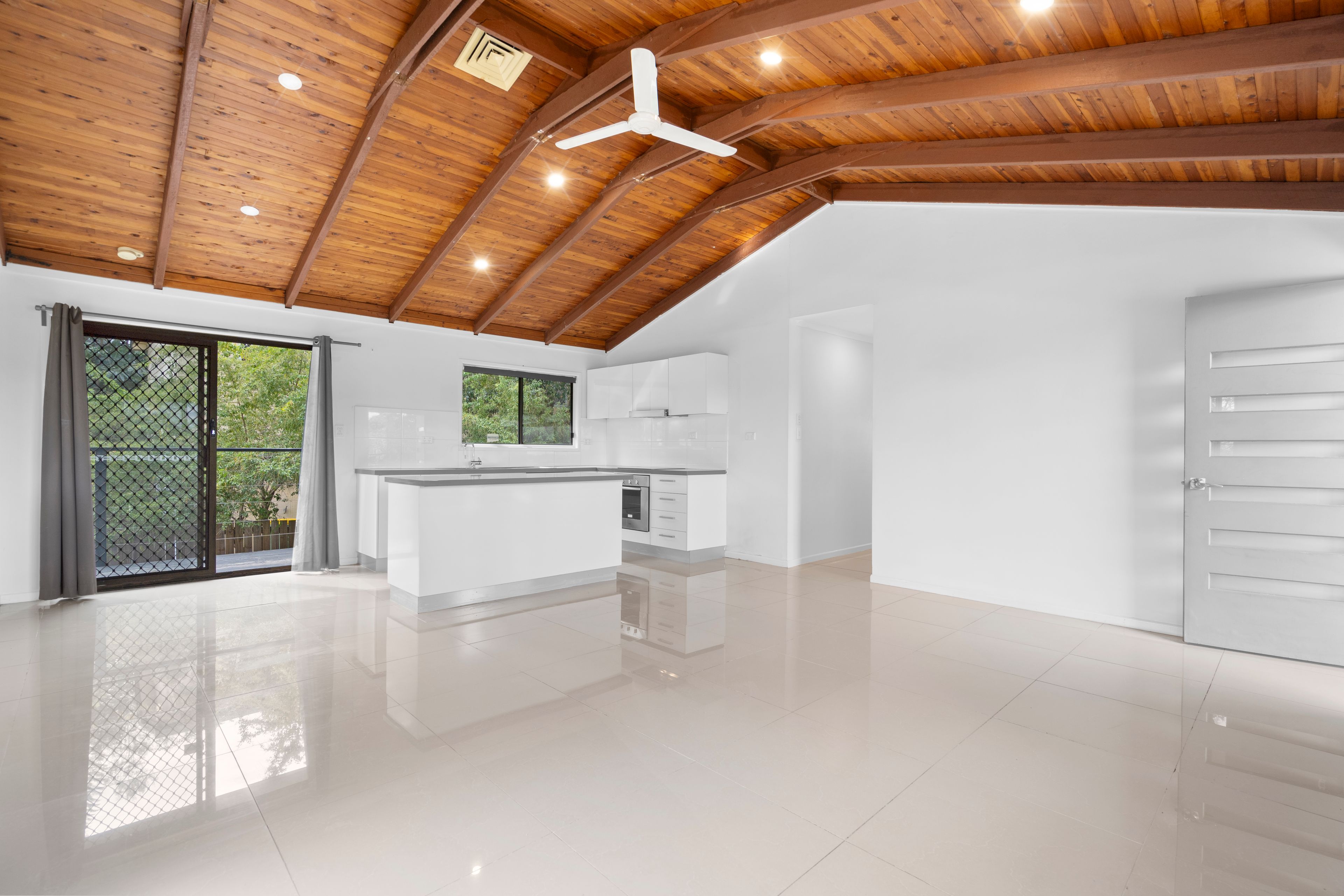 3 Hill Street, Kingston, QLD 4114