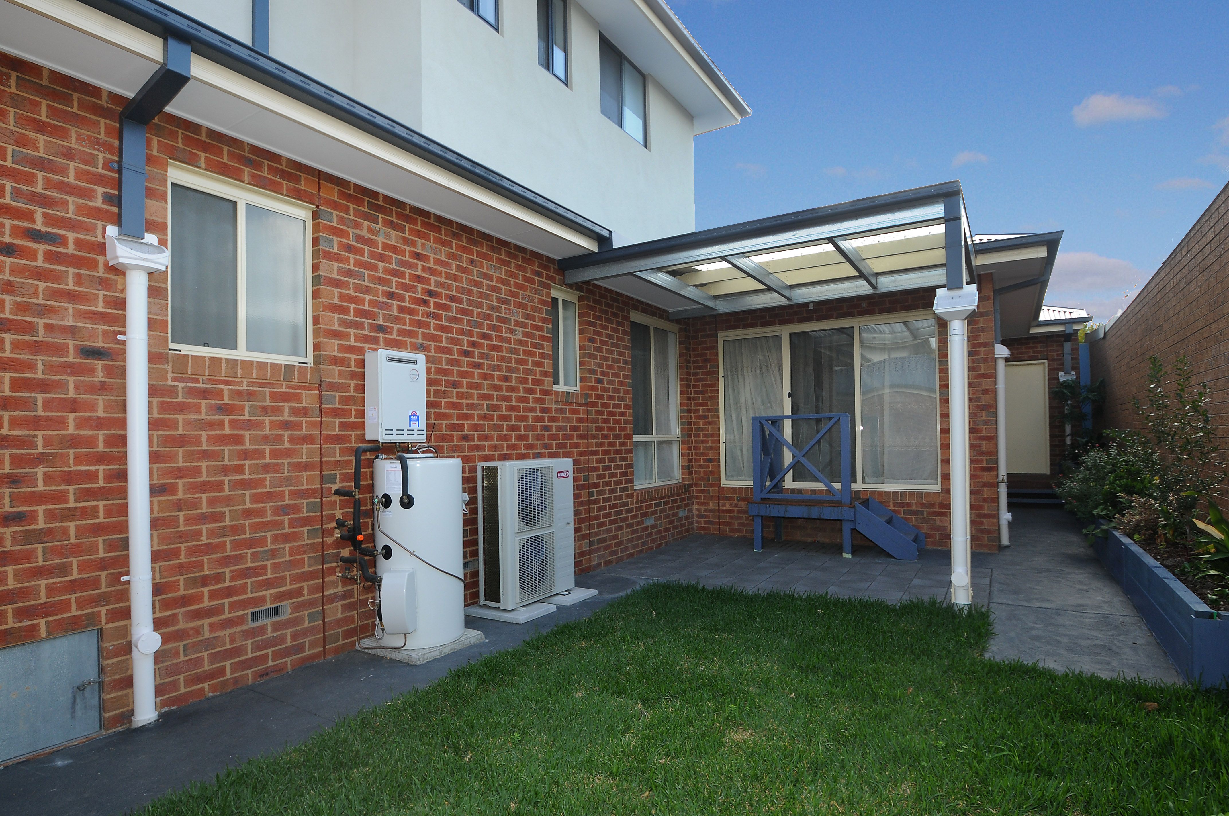 2/35 Leman Crescent, Noble Park, VIC 3174