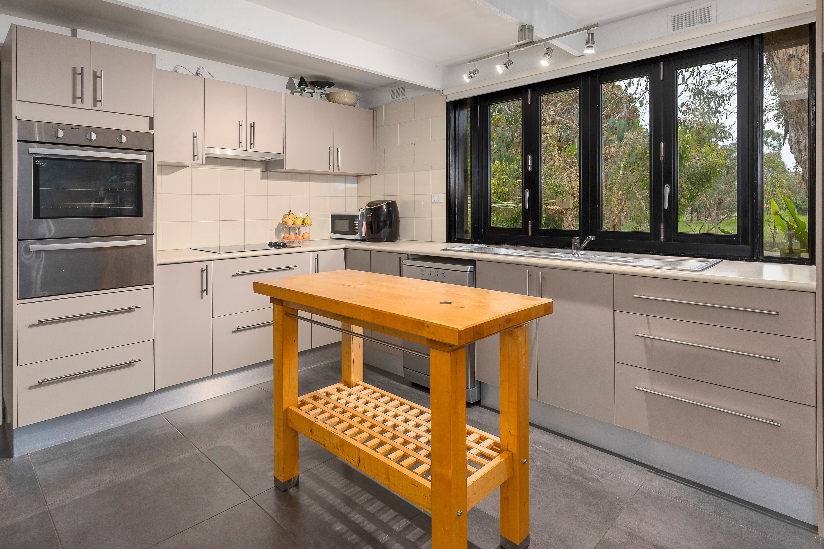 446 Waterfall Gully Road, Rosebud, VIC 3939