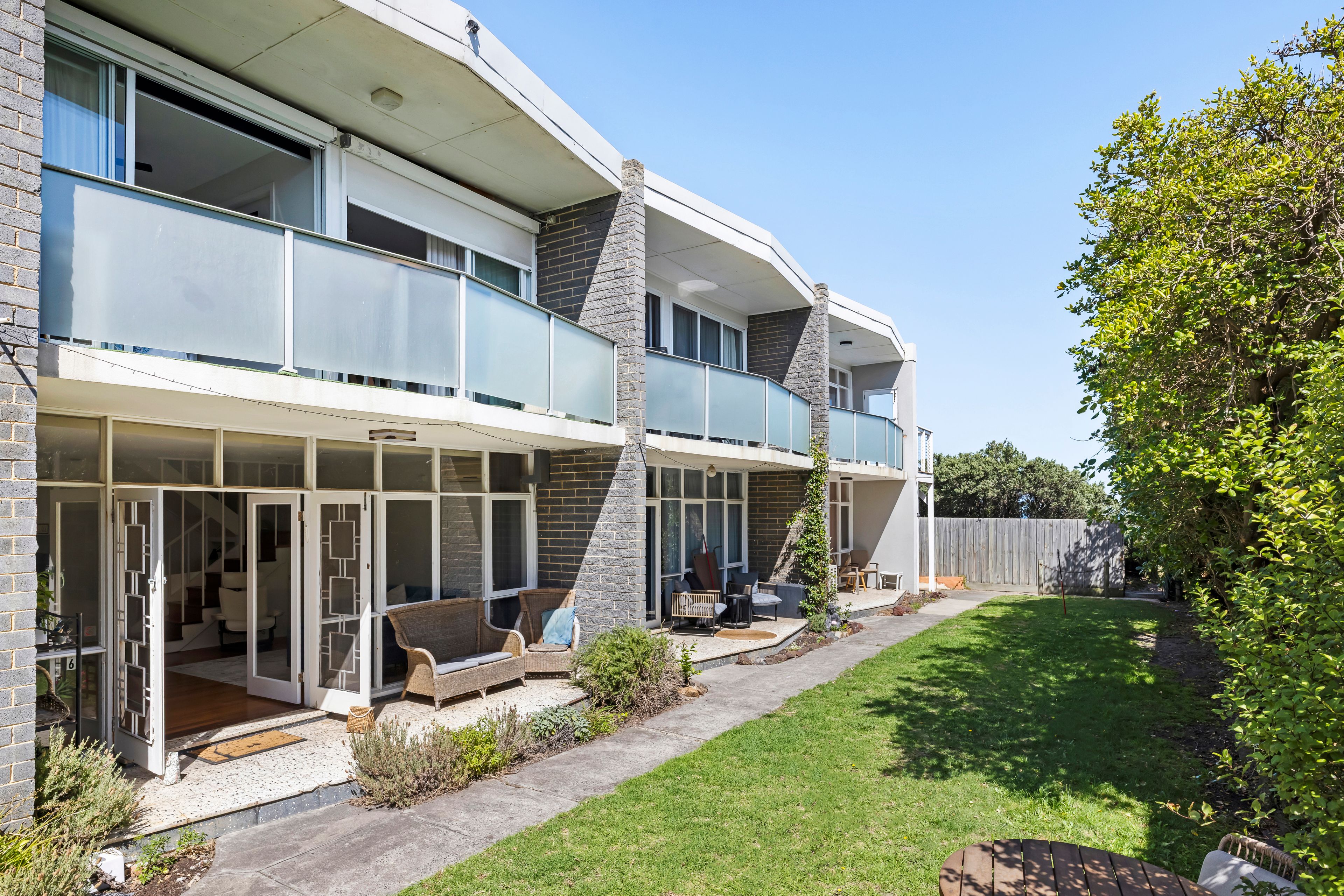 6/56-58 Gould Street — photo from Ray White Frankston