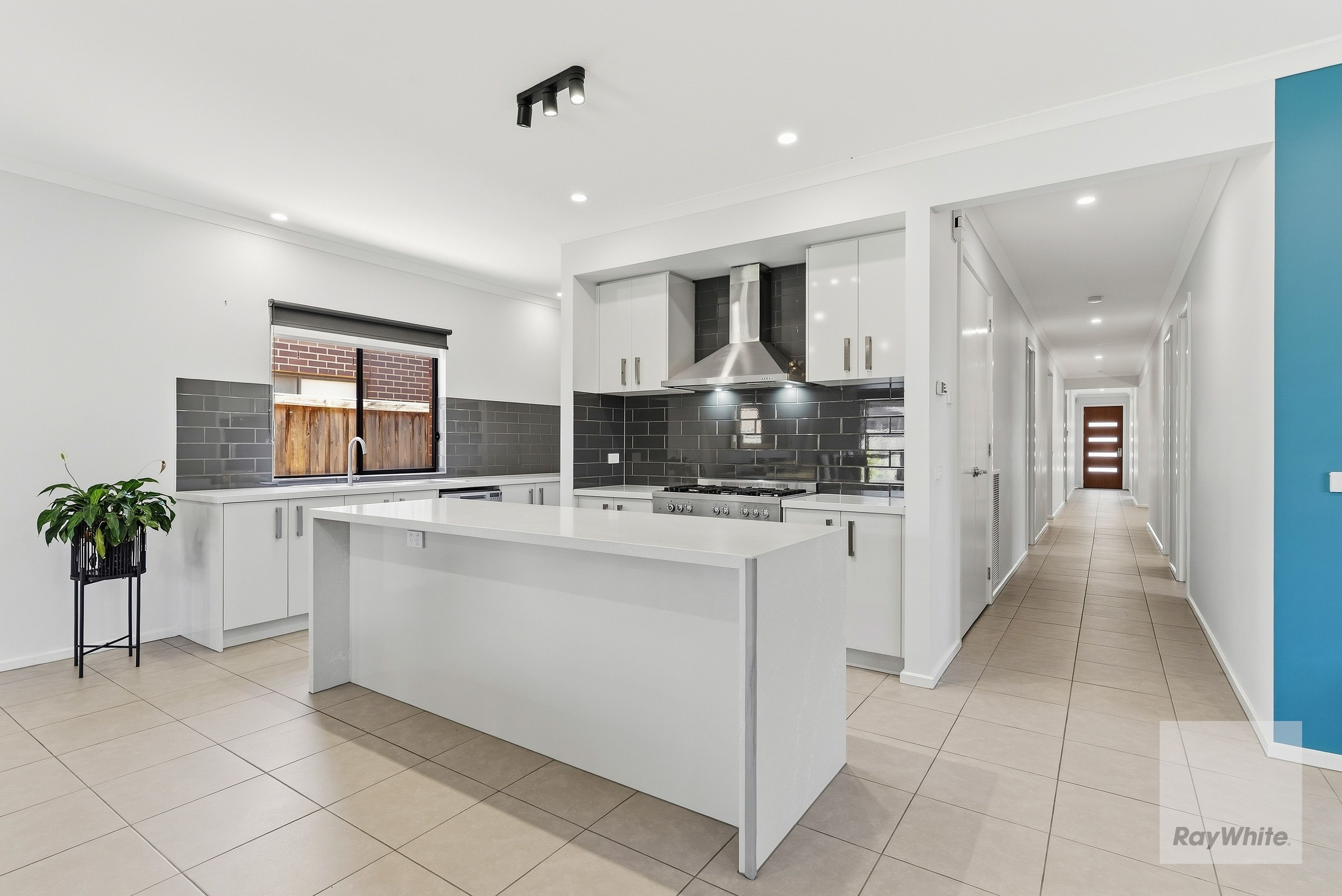 11 Kohli Crescent, Rockbank, VIC 3335
