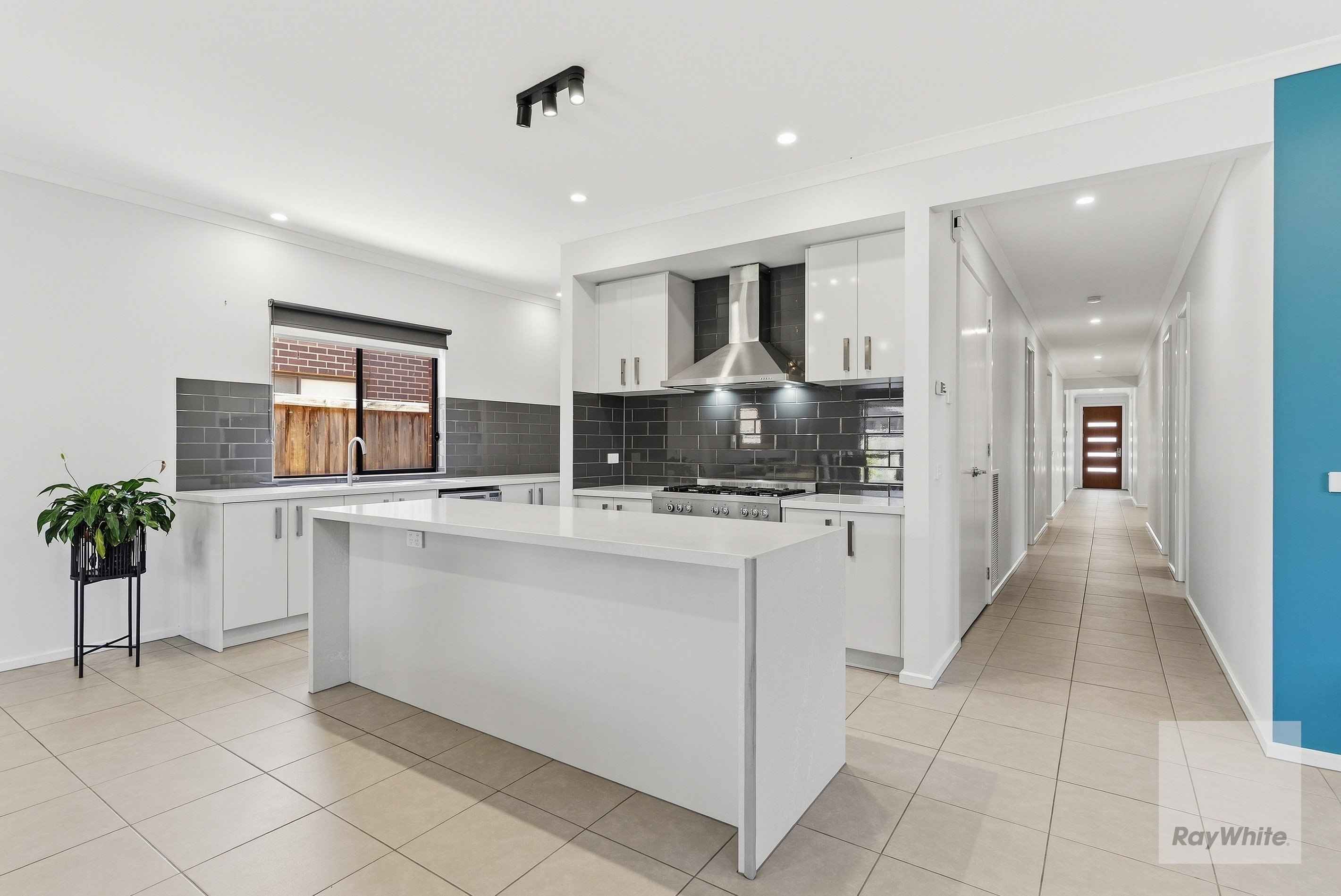 11 Kohli Crescent, Rockbank, VIC 3335