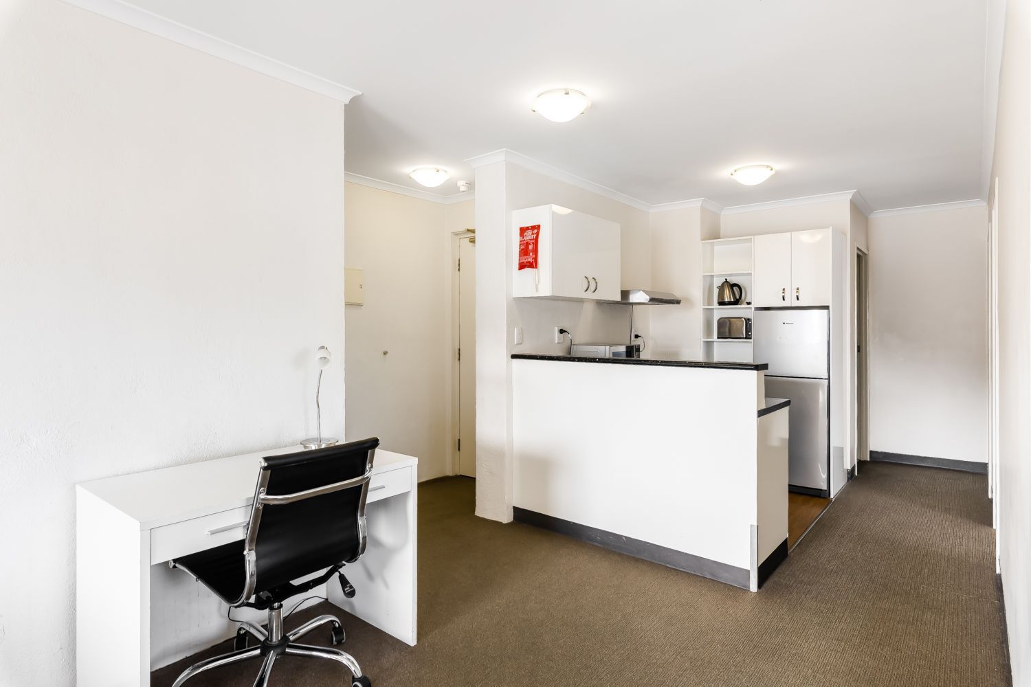 49/255 (R307) Hindley Street — photo 3 of 6