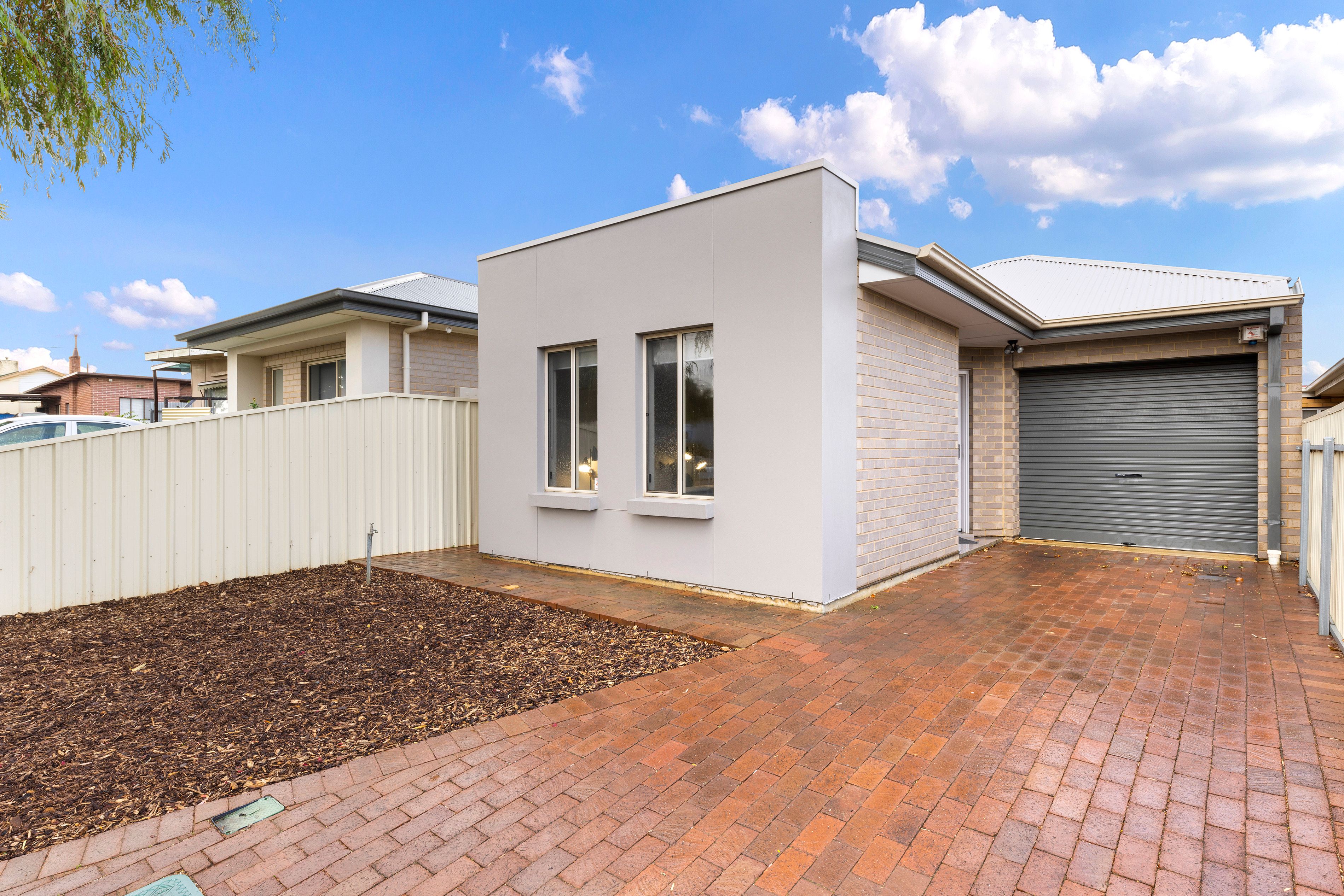 36 Hillsea Avenue, Clearview SA 5085