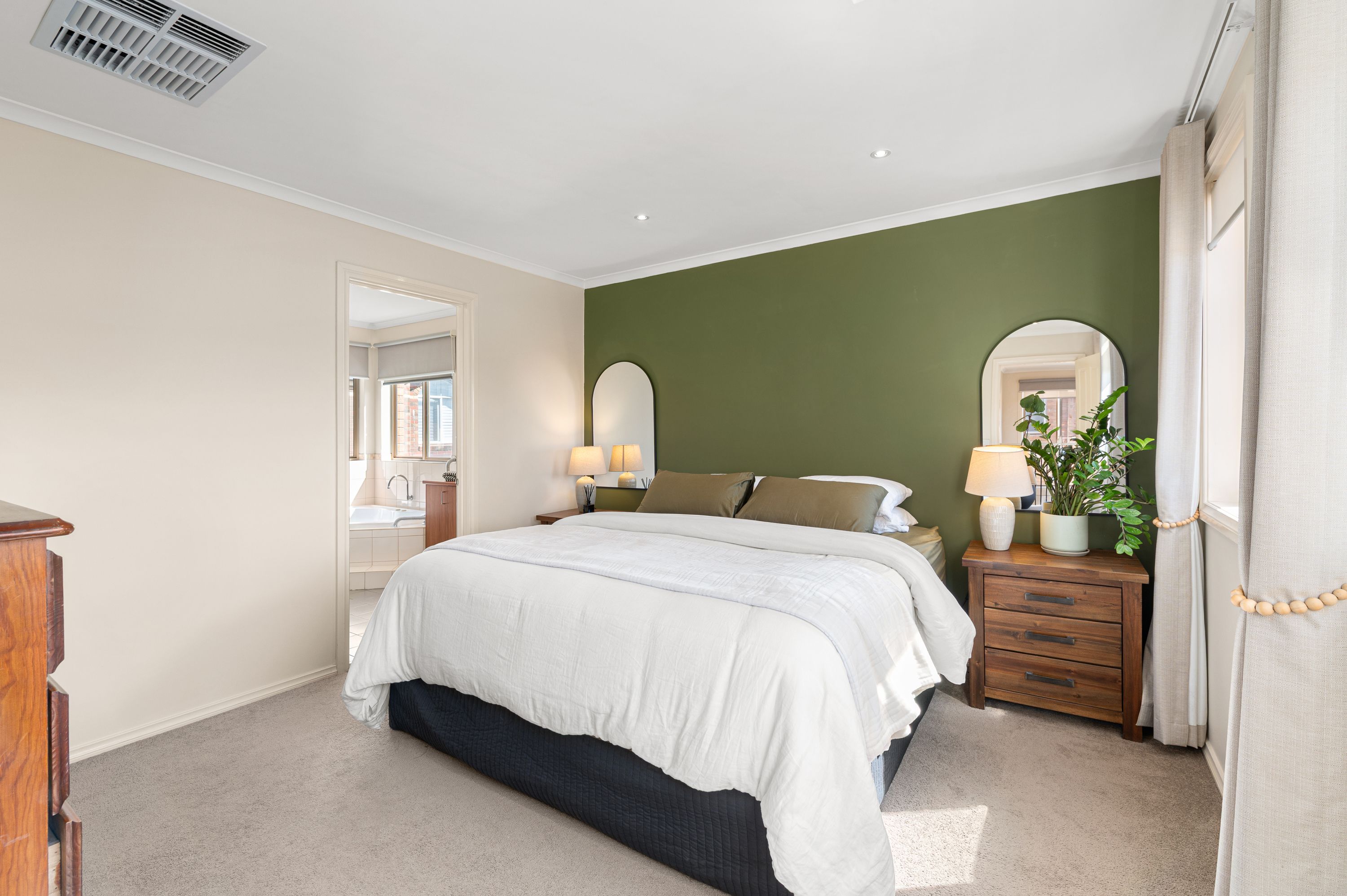16 Hummingbird Place — photo 12 of 22