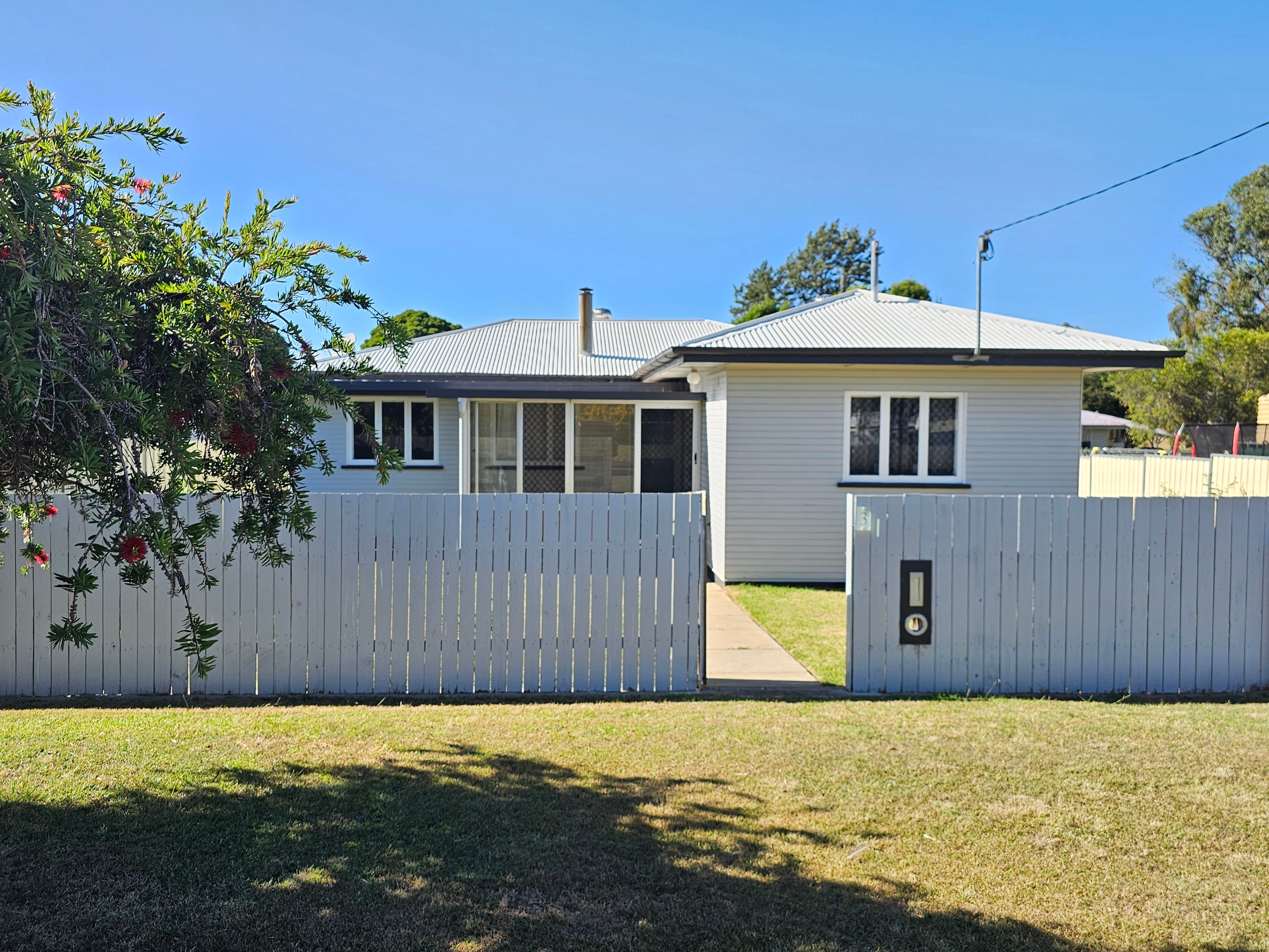 3 Nolan Street, Crows Nest QLD 4355