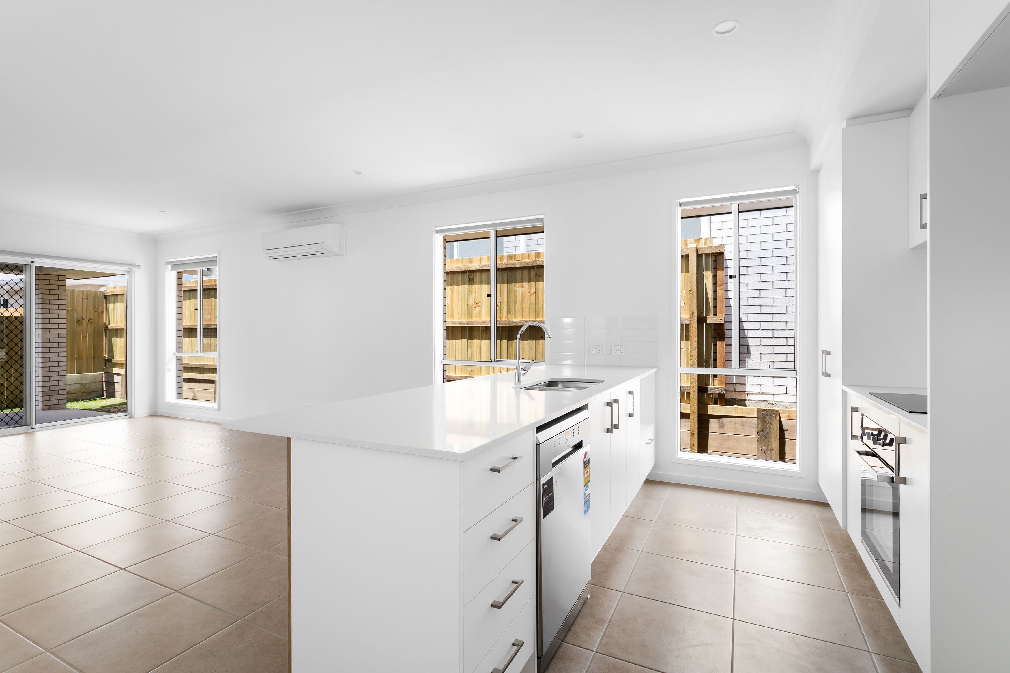 3 Robin Street, Morayfield, QLD 4506