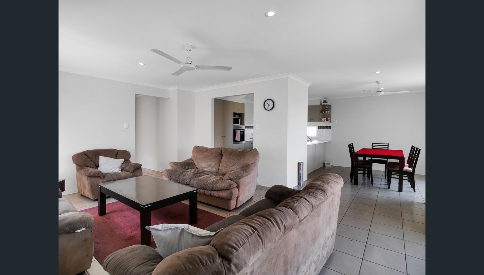 27 Dandenong Avenue, Redbank Plains, QLD 4301