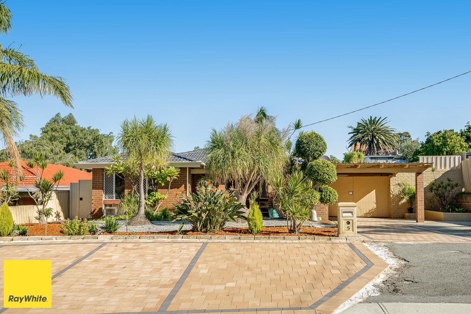 5 Woodford Court, Koondoola, WA 6064