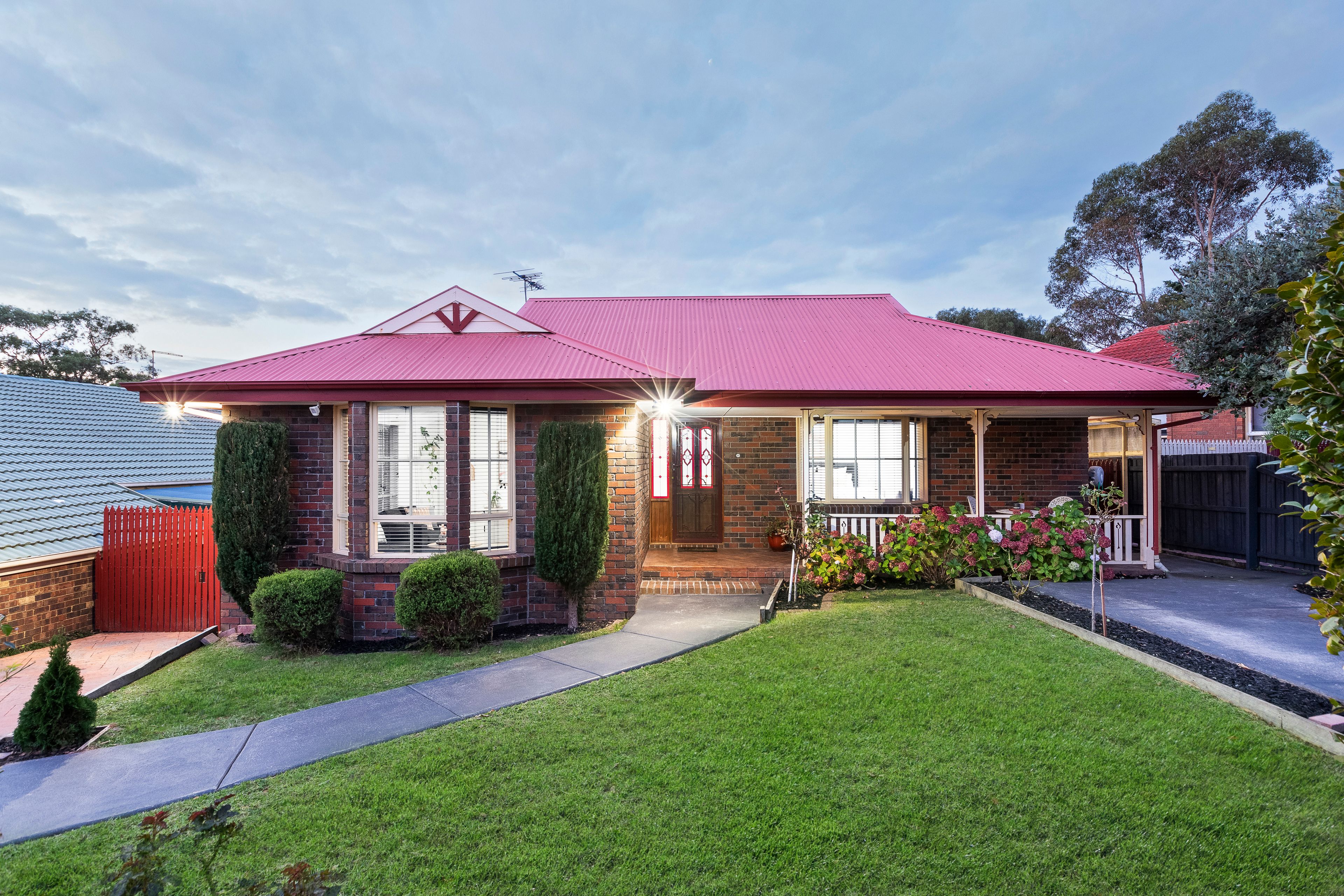 77 Warrawee Circuit, Frankston VIC 3199