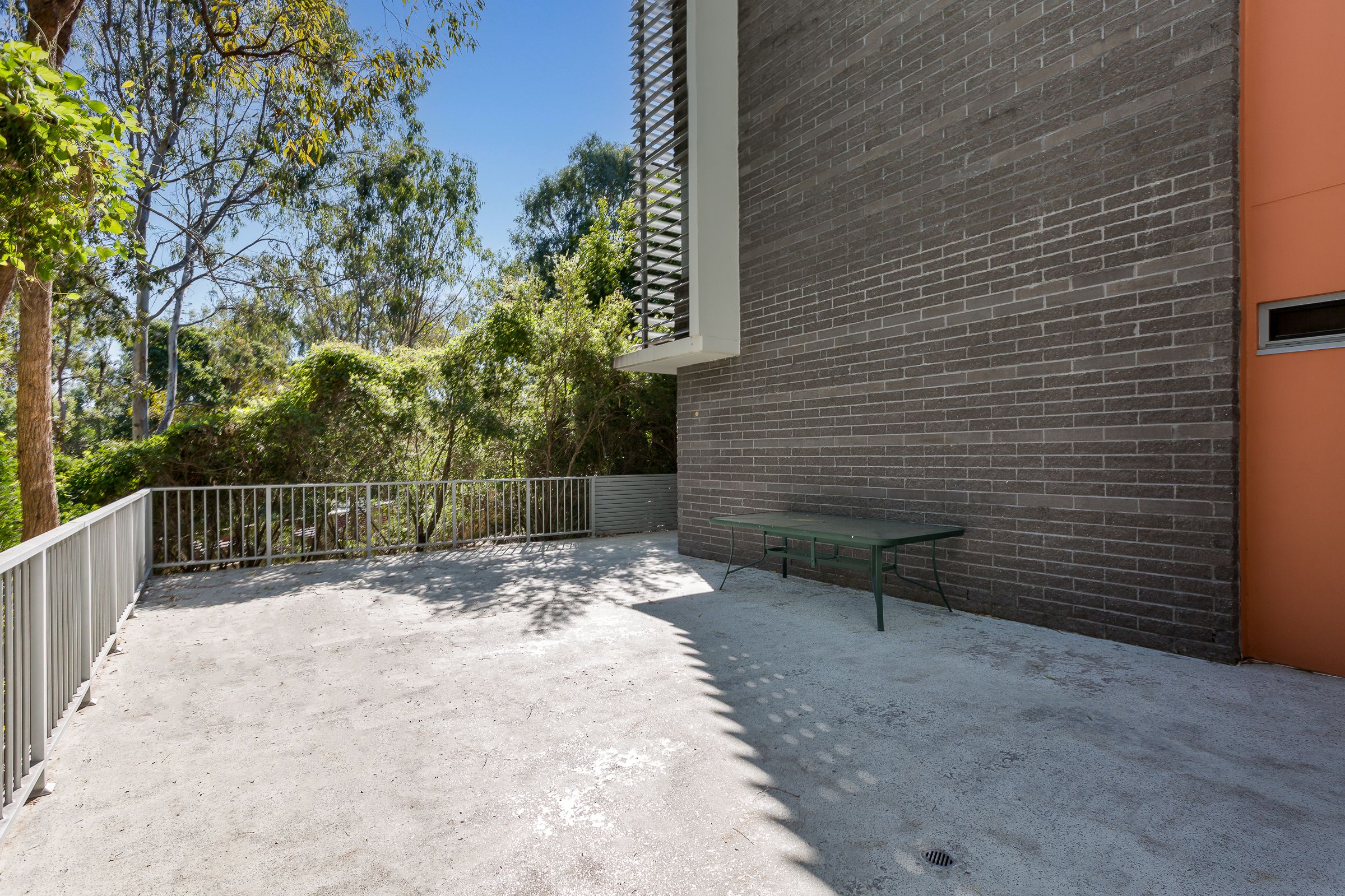 2/154 Musgrave Ave 'Acacia Building' — photo 10 of 12