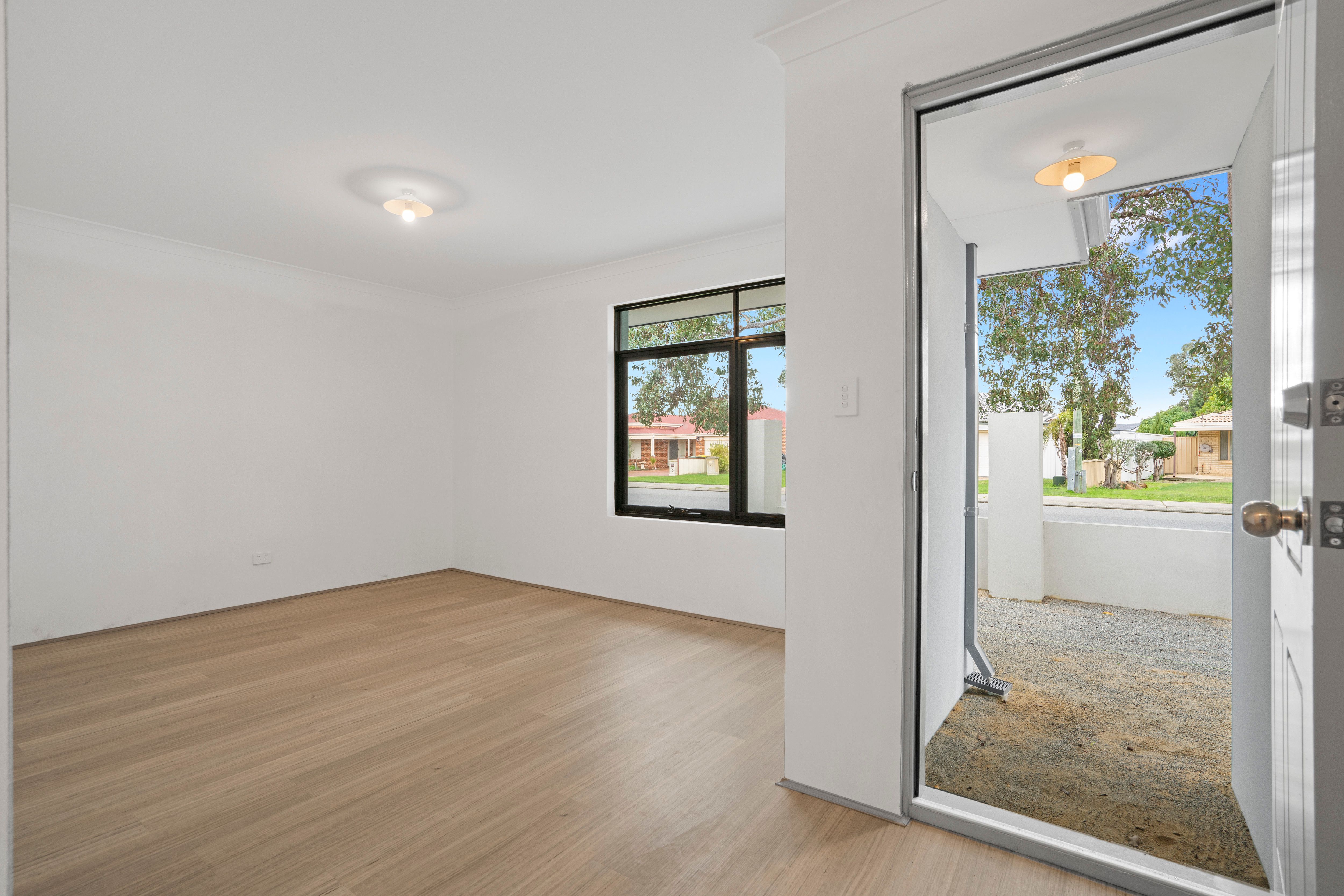 67 Luyer Avenue, East Cannington, WA 6107 Sold House Ray White