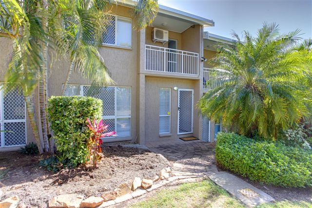 3/4 Stuart Street, North Ward, QLD 4810