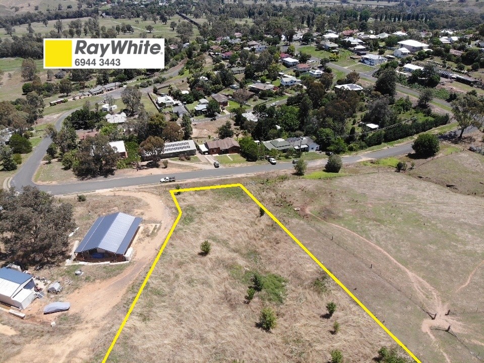 37 Hanley Street, Gundagai, NSW 2722