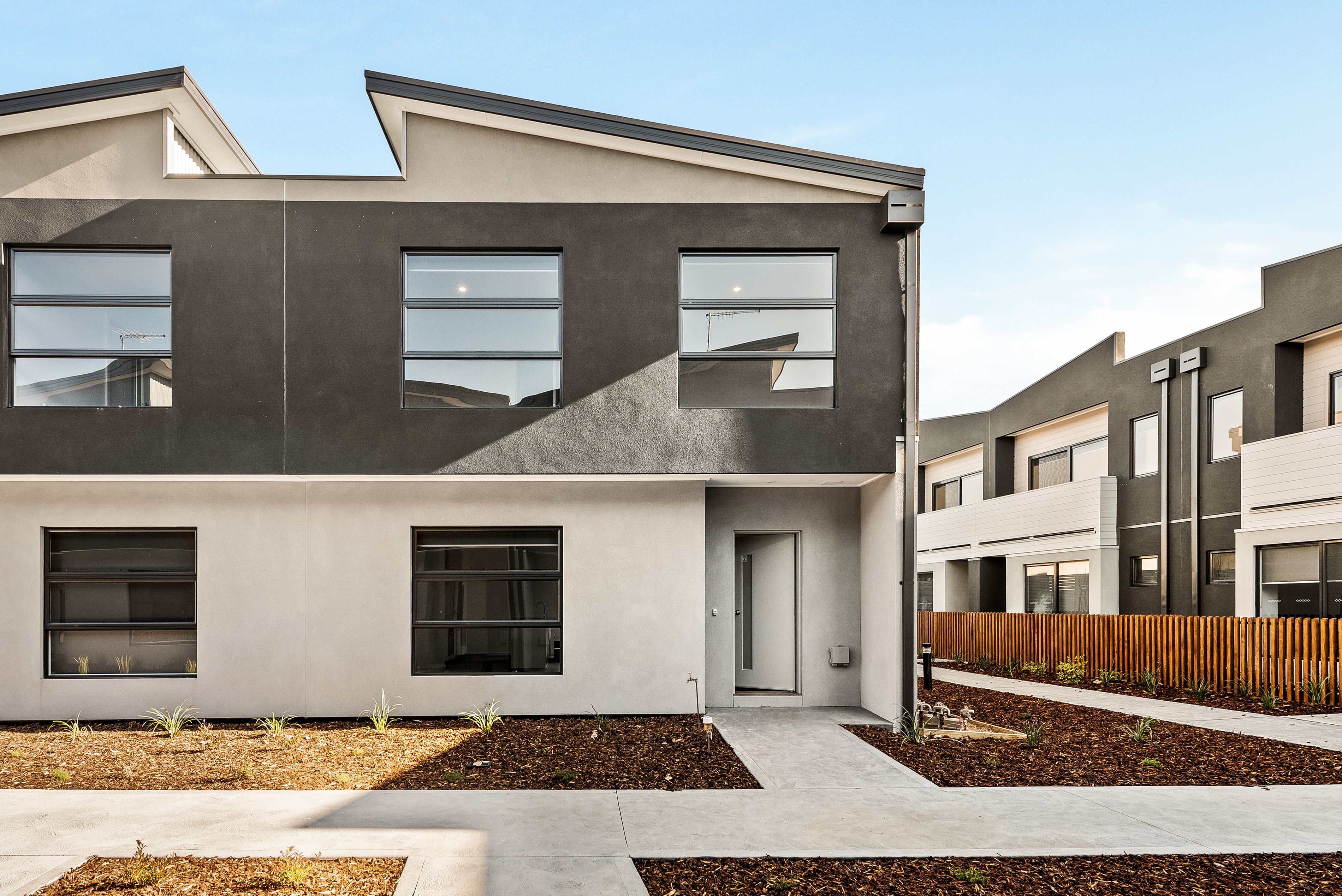2 Roller Walk — photo from Ray White Pakenham