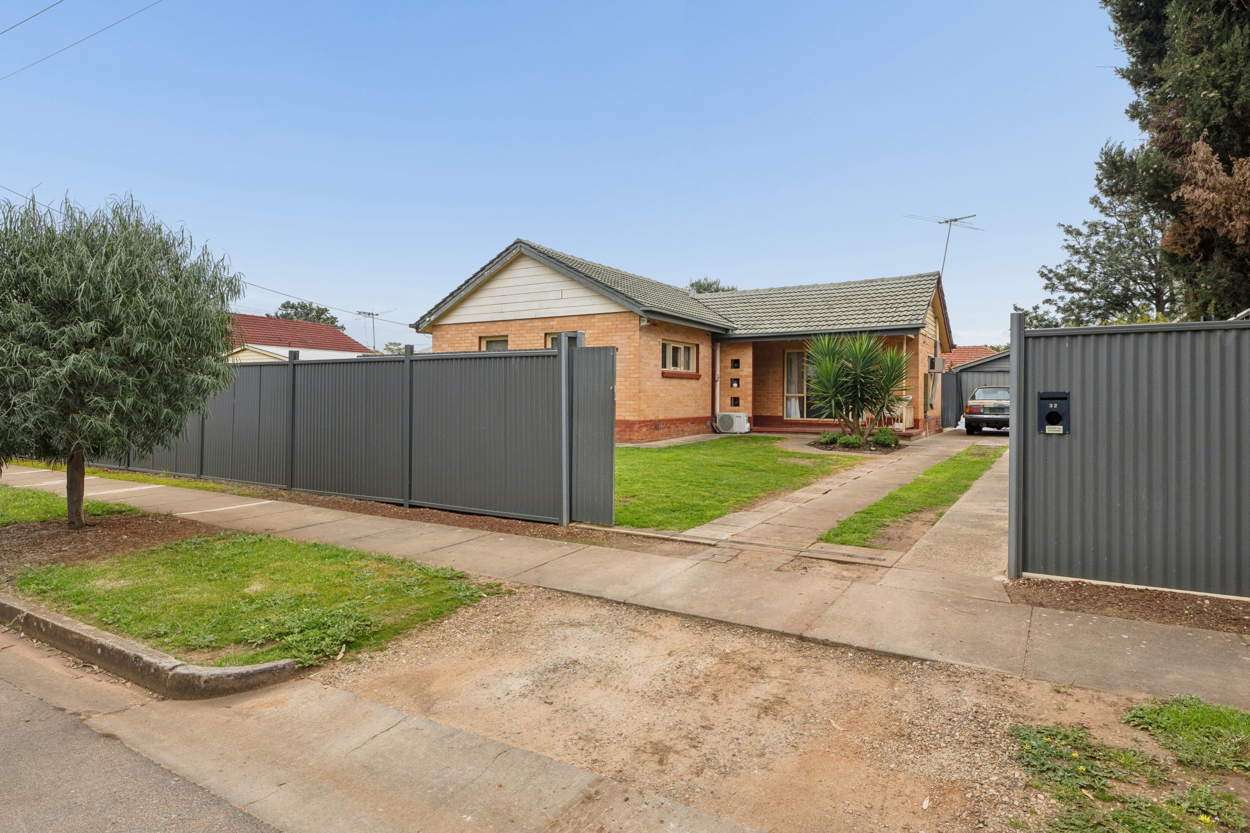 32 Winsham Street — photo 22 of 30