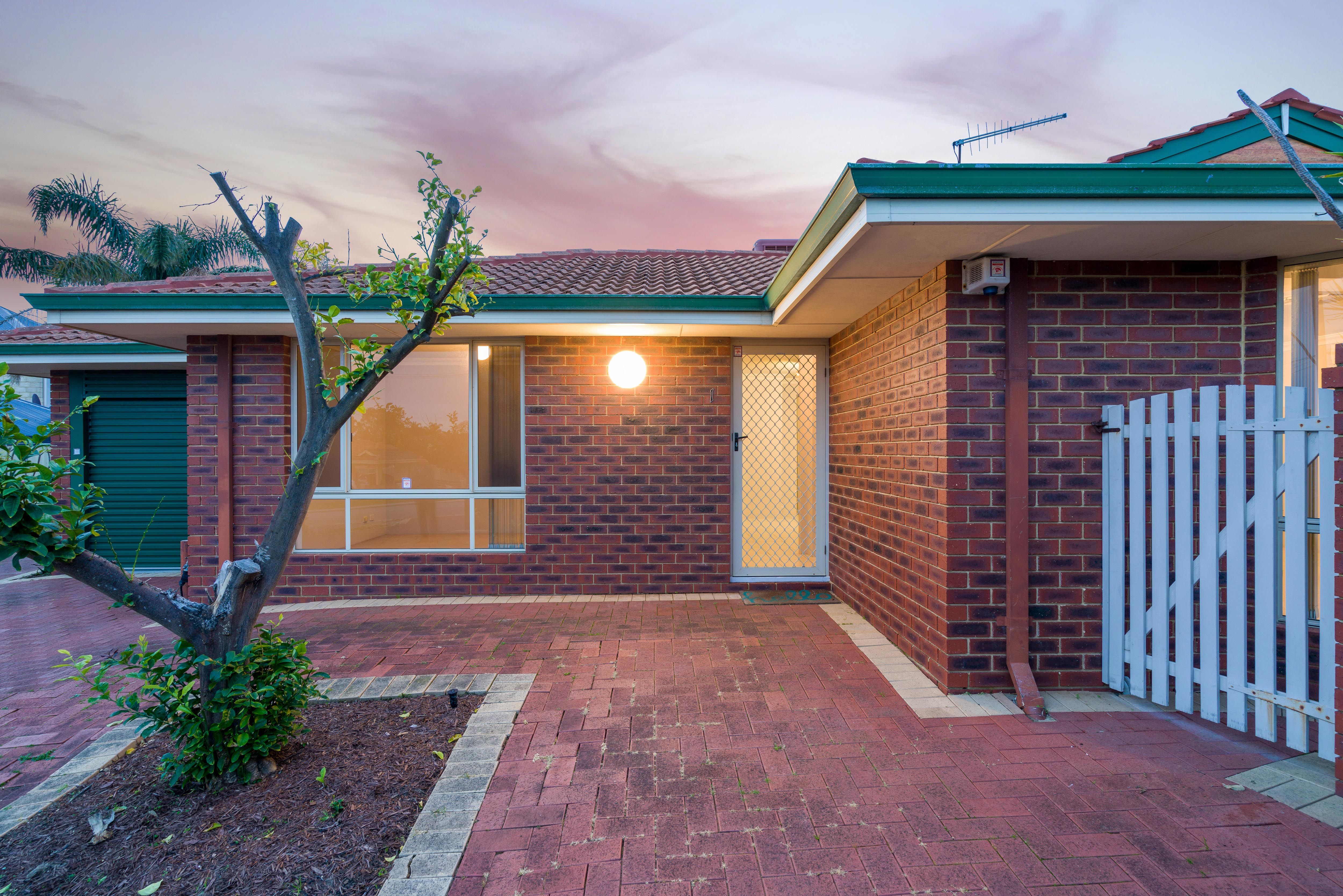1/28 Montrose Way, Nollamara, WA 6061