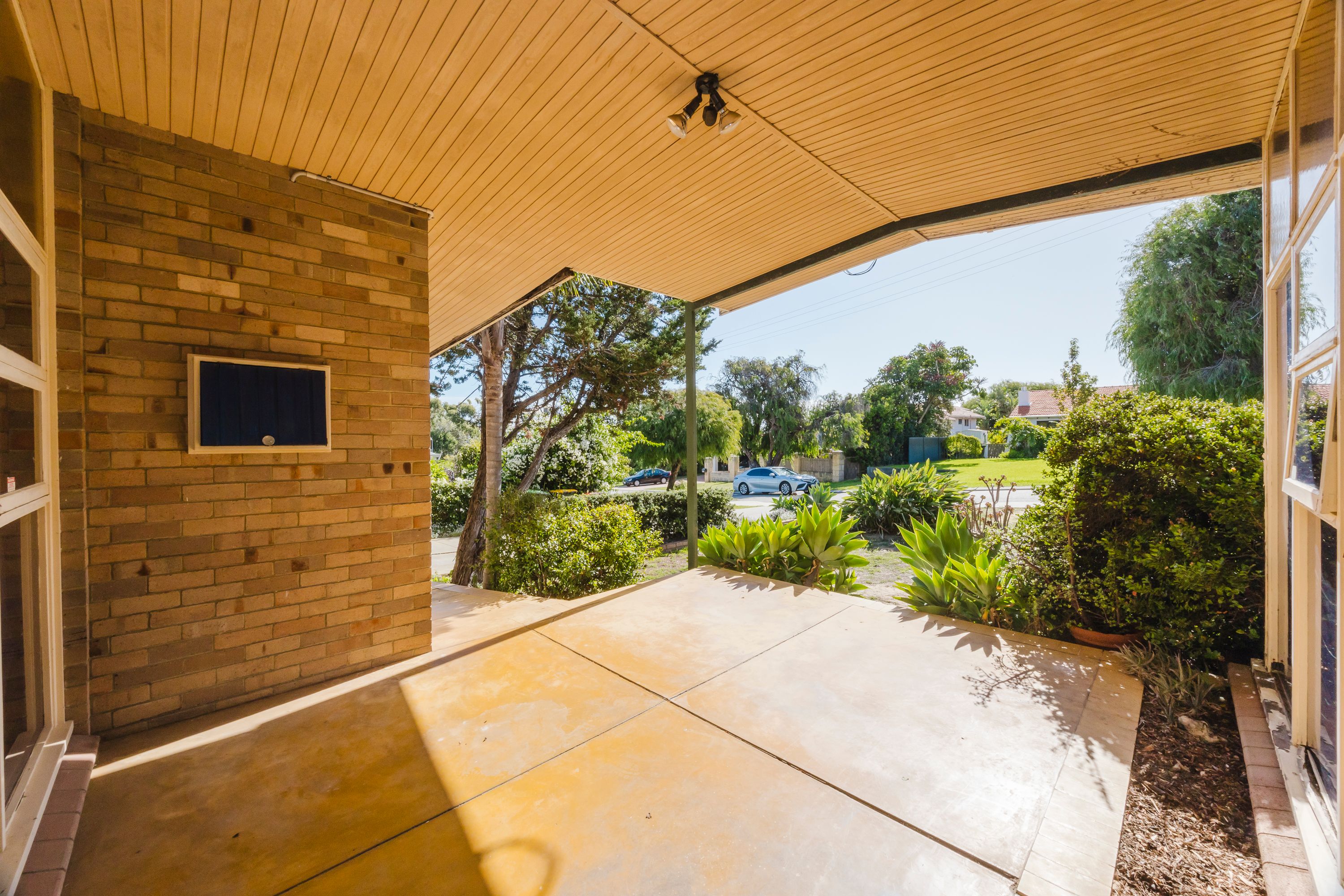 11 Gladman Way, Karrinyup, WA 6018