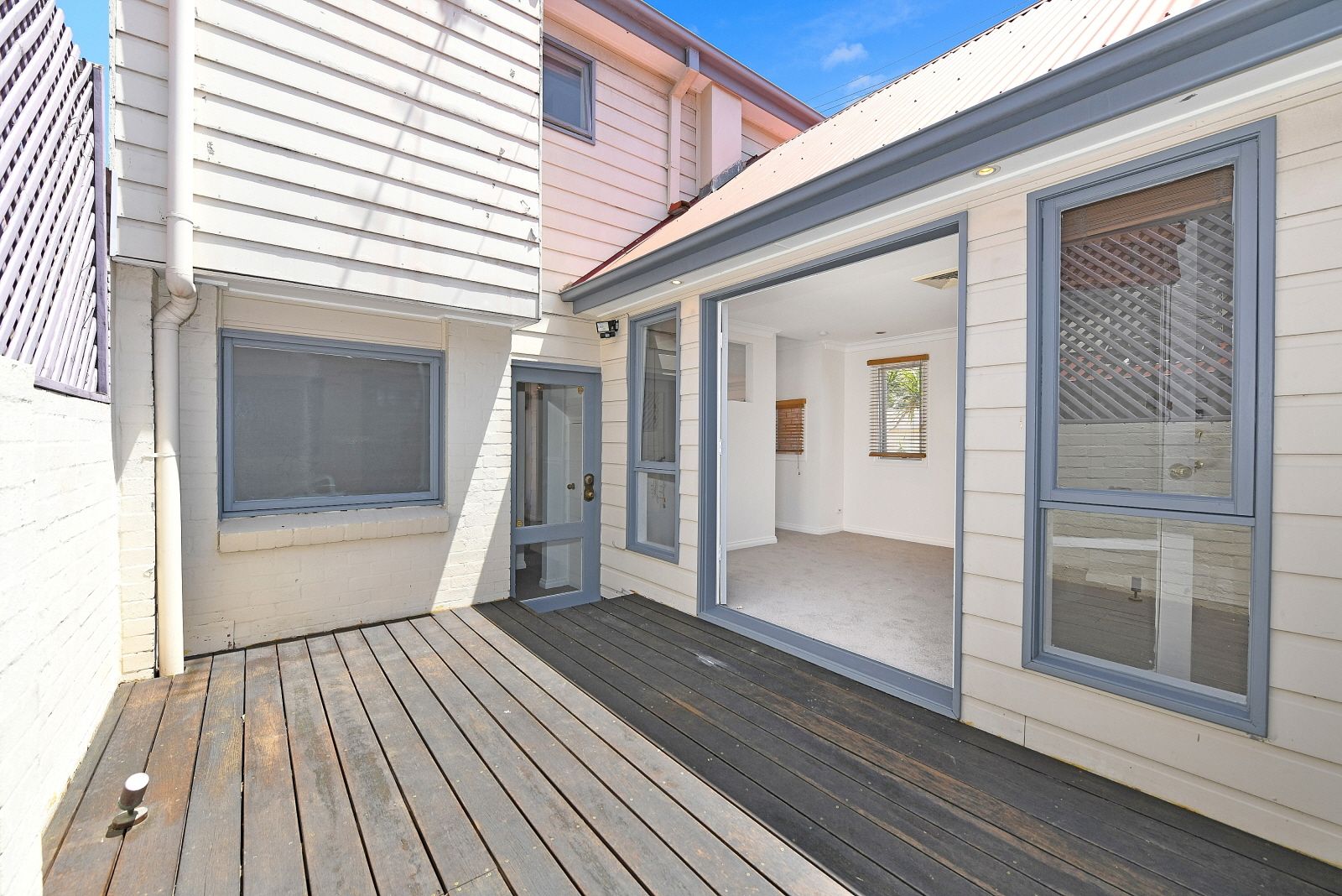1/1-3 Percival Street — photo 5 of 9